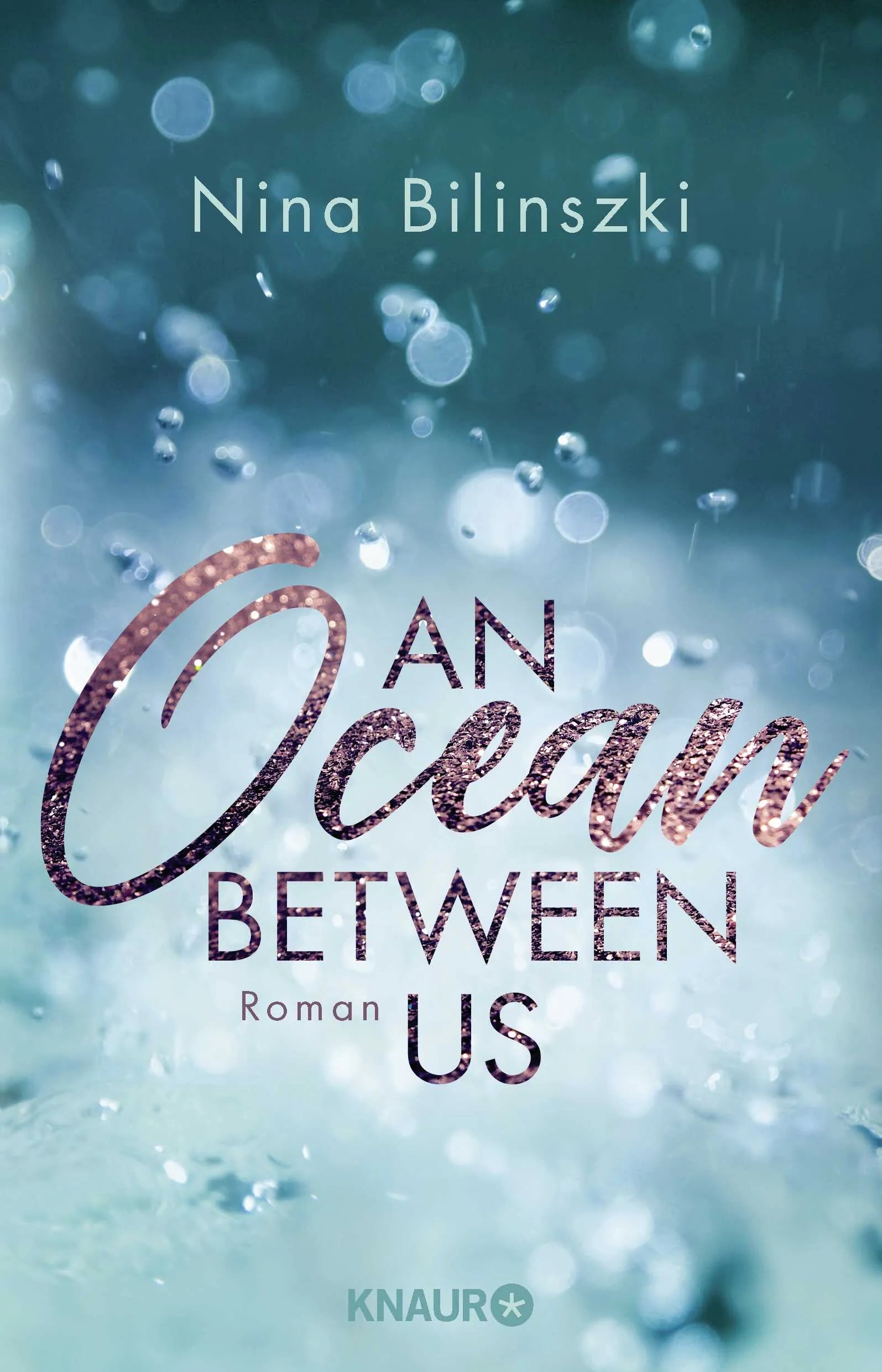 Buchcover von 'An Ocean Between Us' - Paperback von Nina Bilinszki