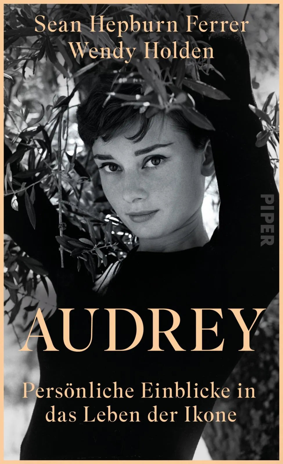 Buchcover von 'Audrey' - Gebundene Ausgabe von Sean Hepburn Ferrer