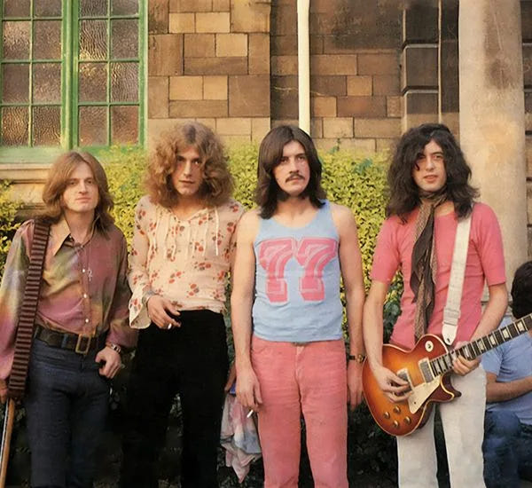 Filmszene 1 aus Becoming Led Zeppelin (Collector's Edition) – 4K UHD Blu-ray. Regie: Bernard MacMahon