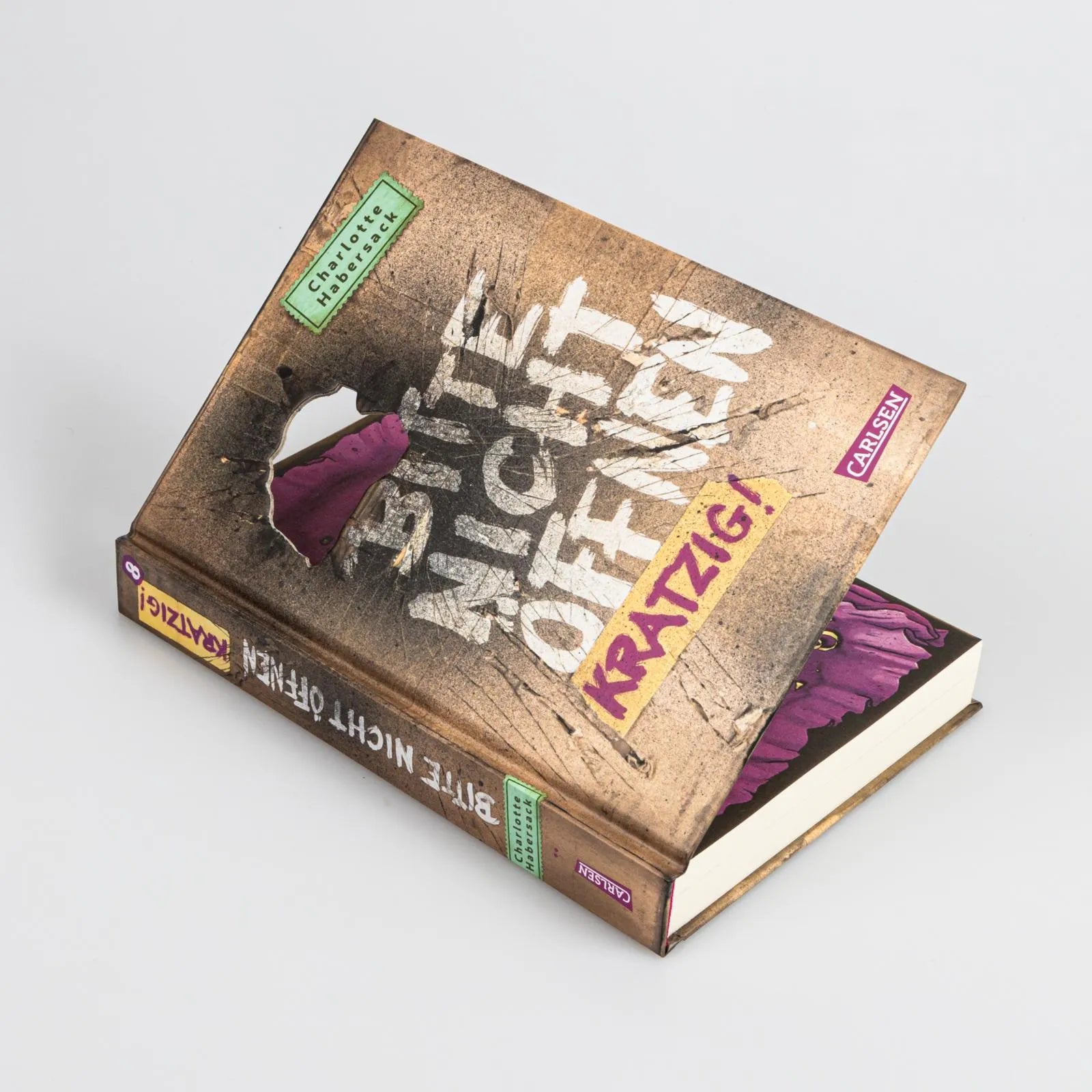 Detailansicht: Bitte nicht öffnen 8: Kratzig! (Hardcover)
