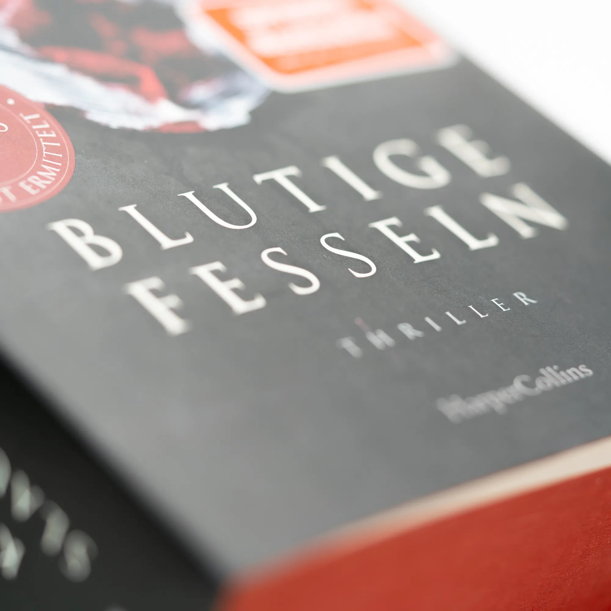 Produktansicht: Blutige Fesseln (Taschenbuch)