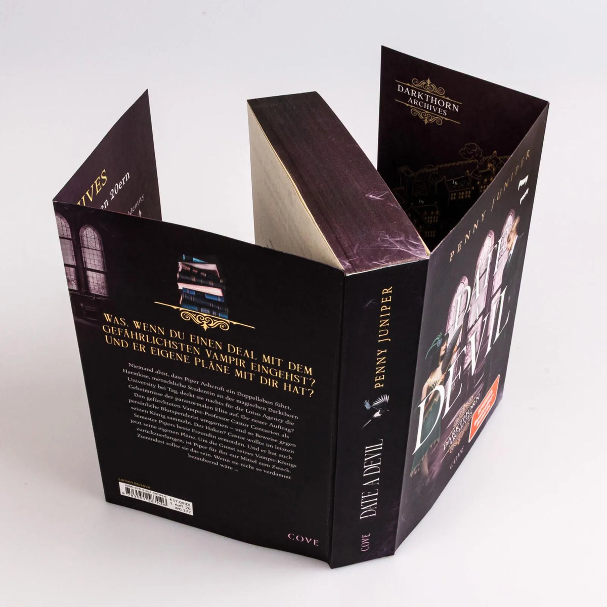 Detailansicht: Date a Devil (Paperback)