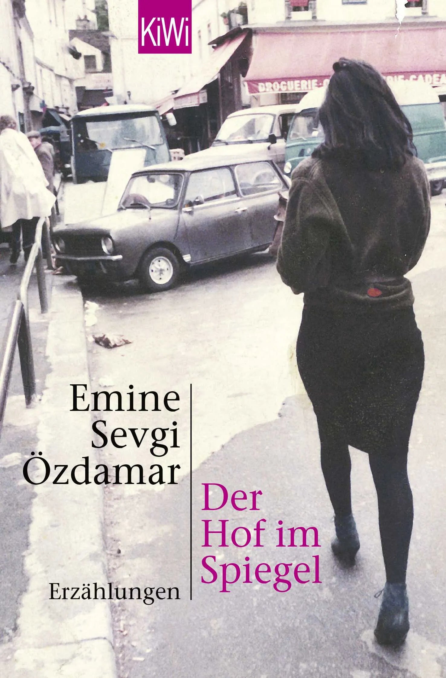 Buchcover von 'Der Hof im Spiegel' - Taschenbuch von Emine Sevgi Özdamar
