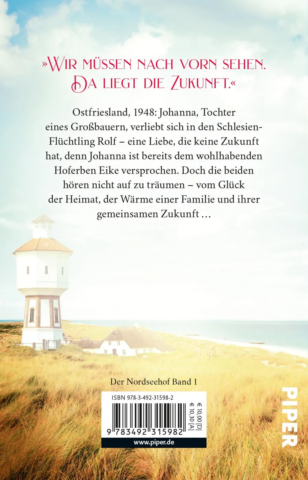 Buchrückseite von 'Der Nordseehof – Als wir träumen durften' mit Klappentext - Taschenbuch