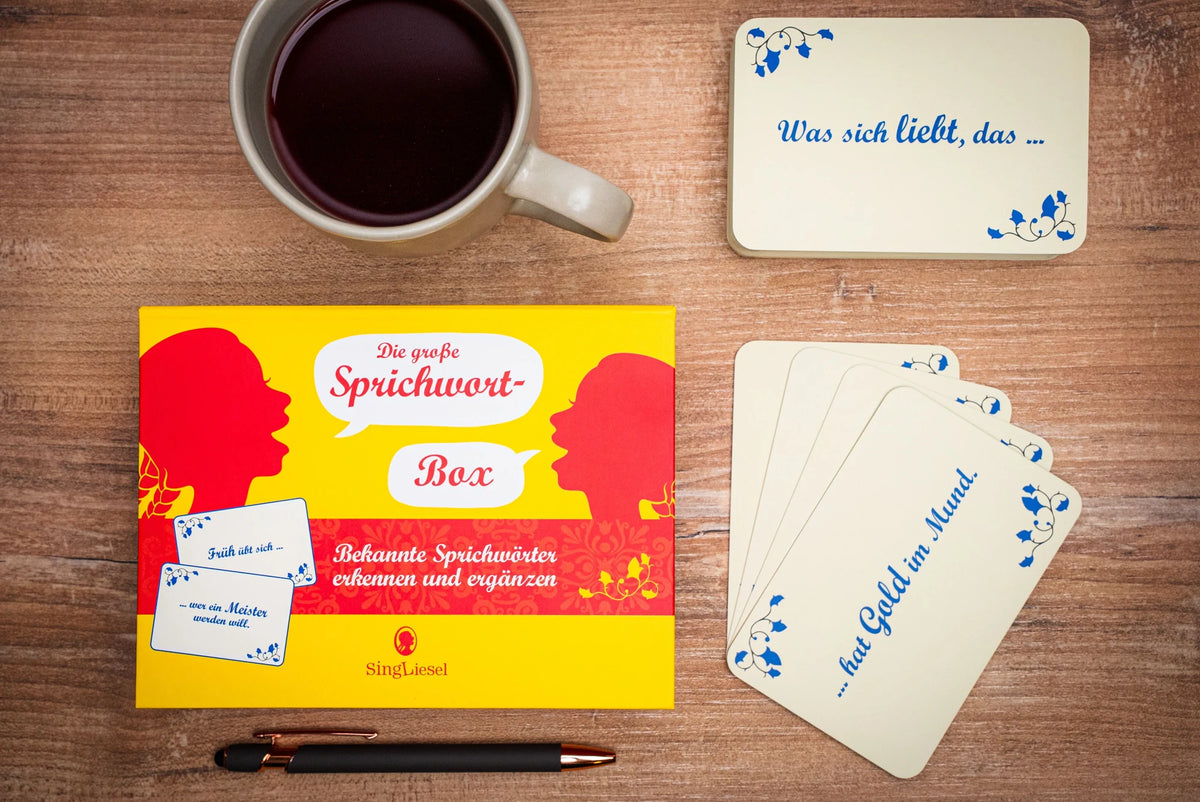 Die große Sprichwort-Quiz-Box für Senioren. Das Spiel rund um beliebte Sprichwörter für Senioren. Auch mit Demenz. Spiele-Box mit 100 Karten – Ansicht