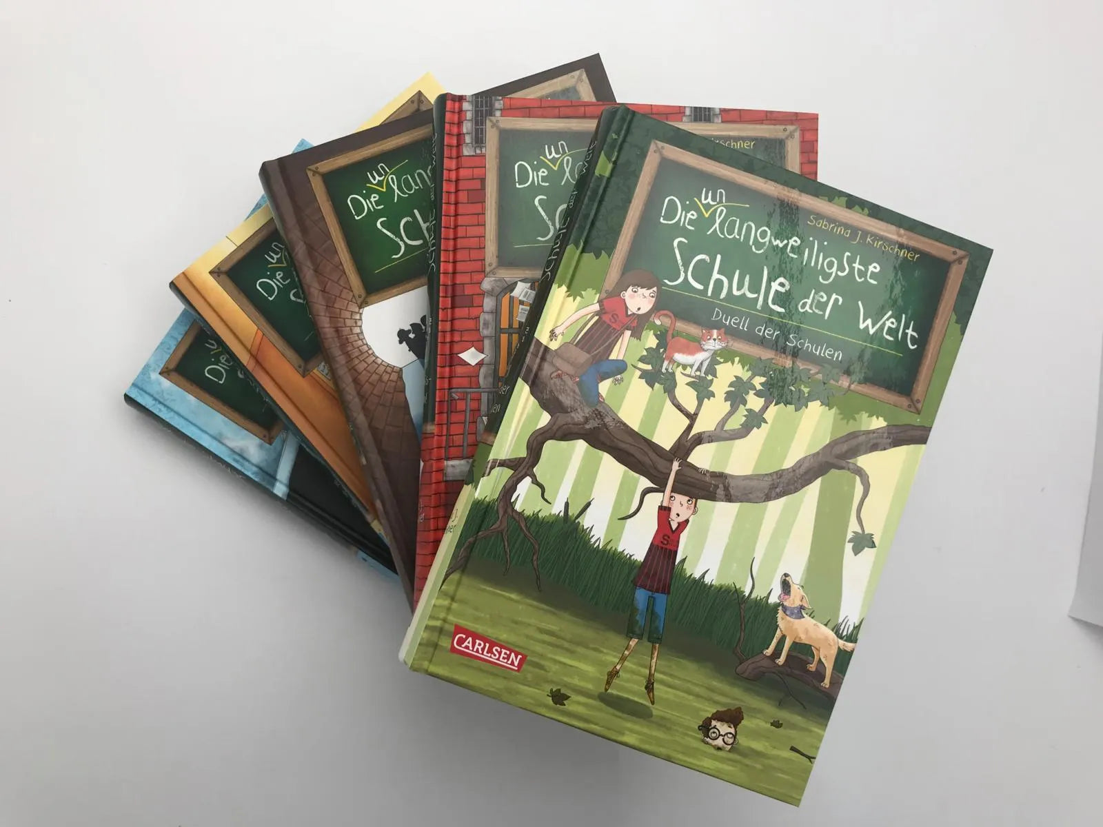 Produktansicht: Die unlangweiligste Schule der Welt 5: Duell der Schulen (Gebundene Ausgabe)