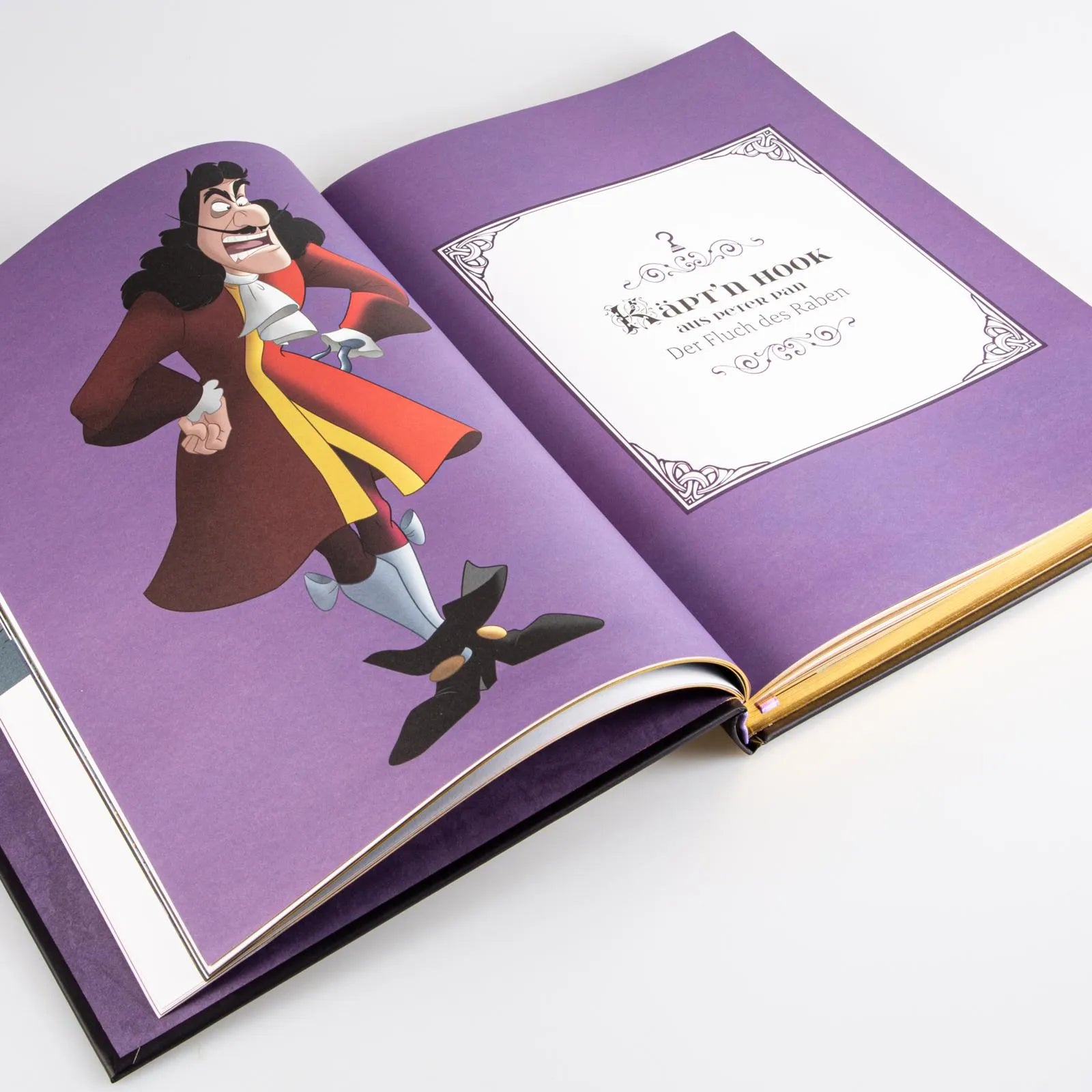 Produktansicht: Disney: Das große goldene Buch der Villains (Gebundene Ausgabe)