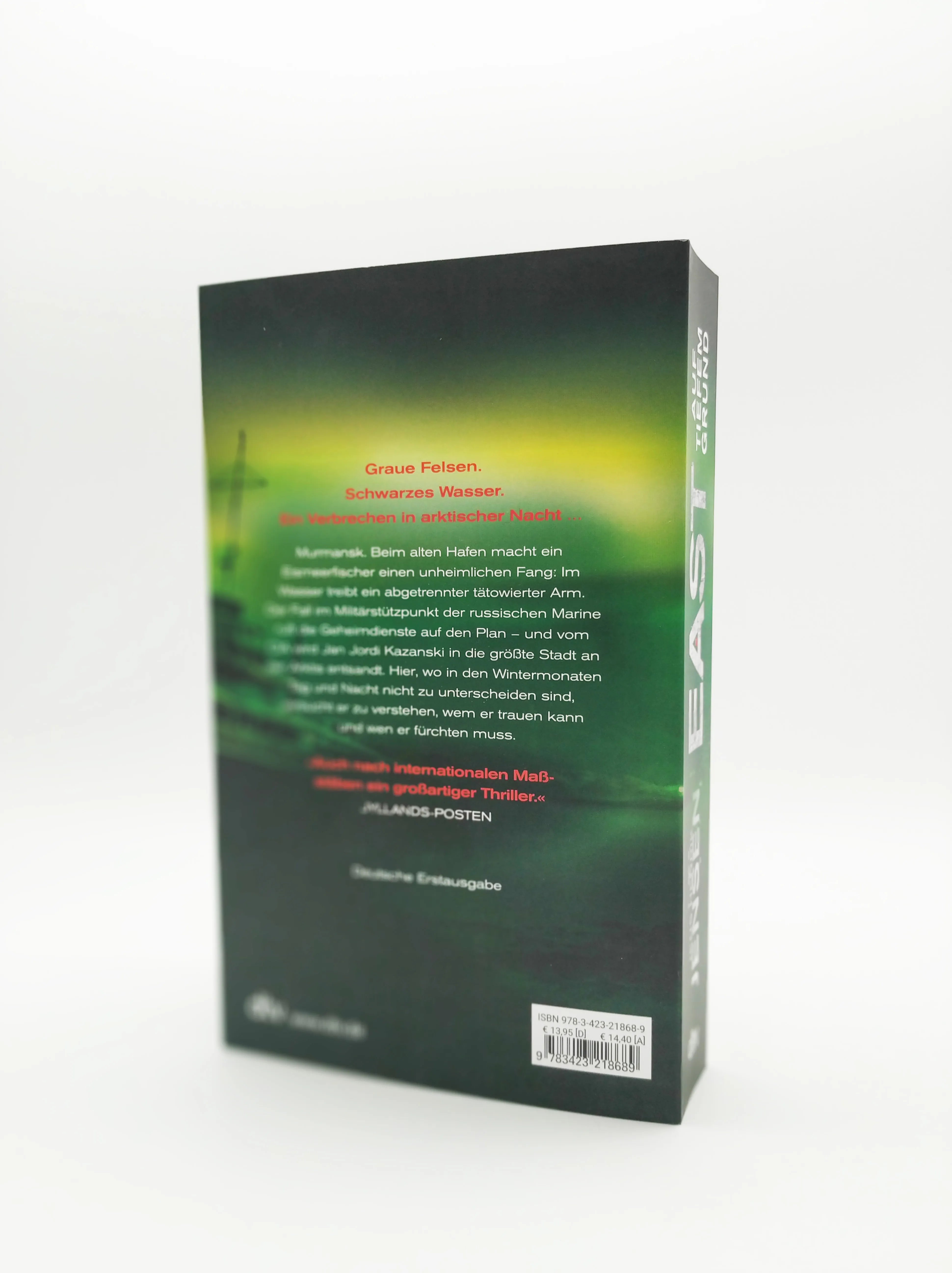 Produktansicht: EAST. Auf tiefem Grund (Taschenbuch)