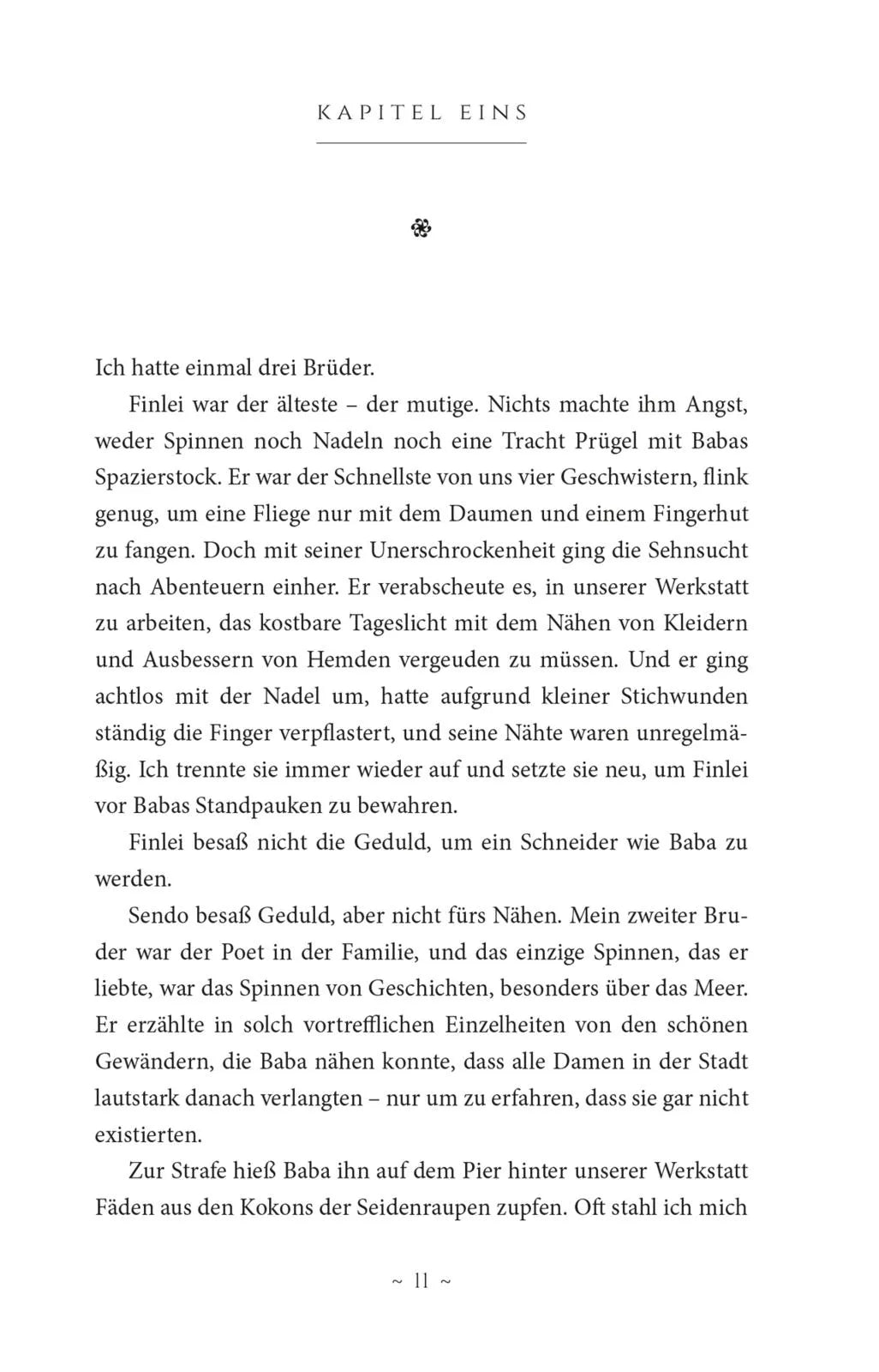 Produktansicht: Ein Kleid aus Seide und Sternen (Taschenbuch)