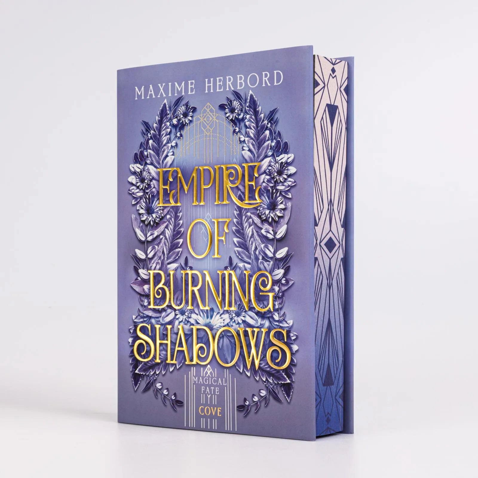 Detailansicht: Empire of Burning Shadows (Hardcover)