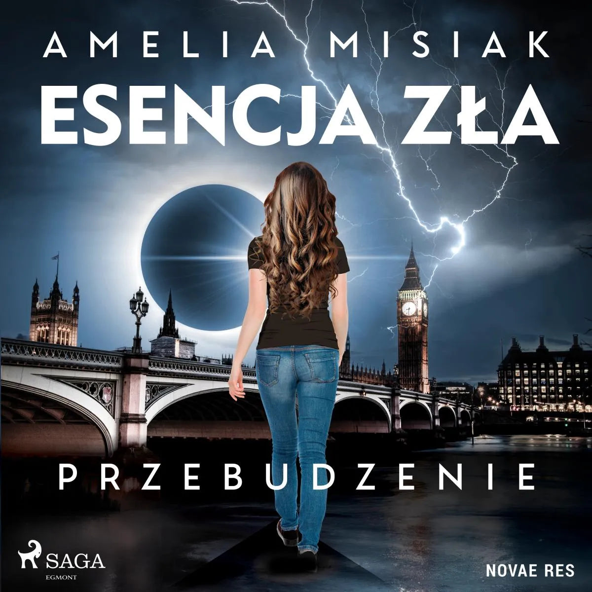Cover: Esencja zła. Przebudzenie (Hörbuch Download) von Amelia Misiak