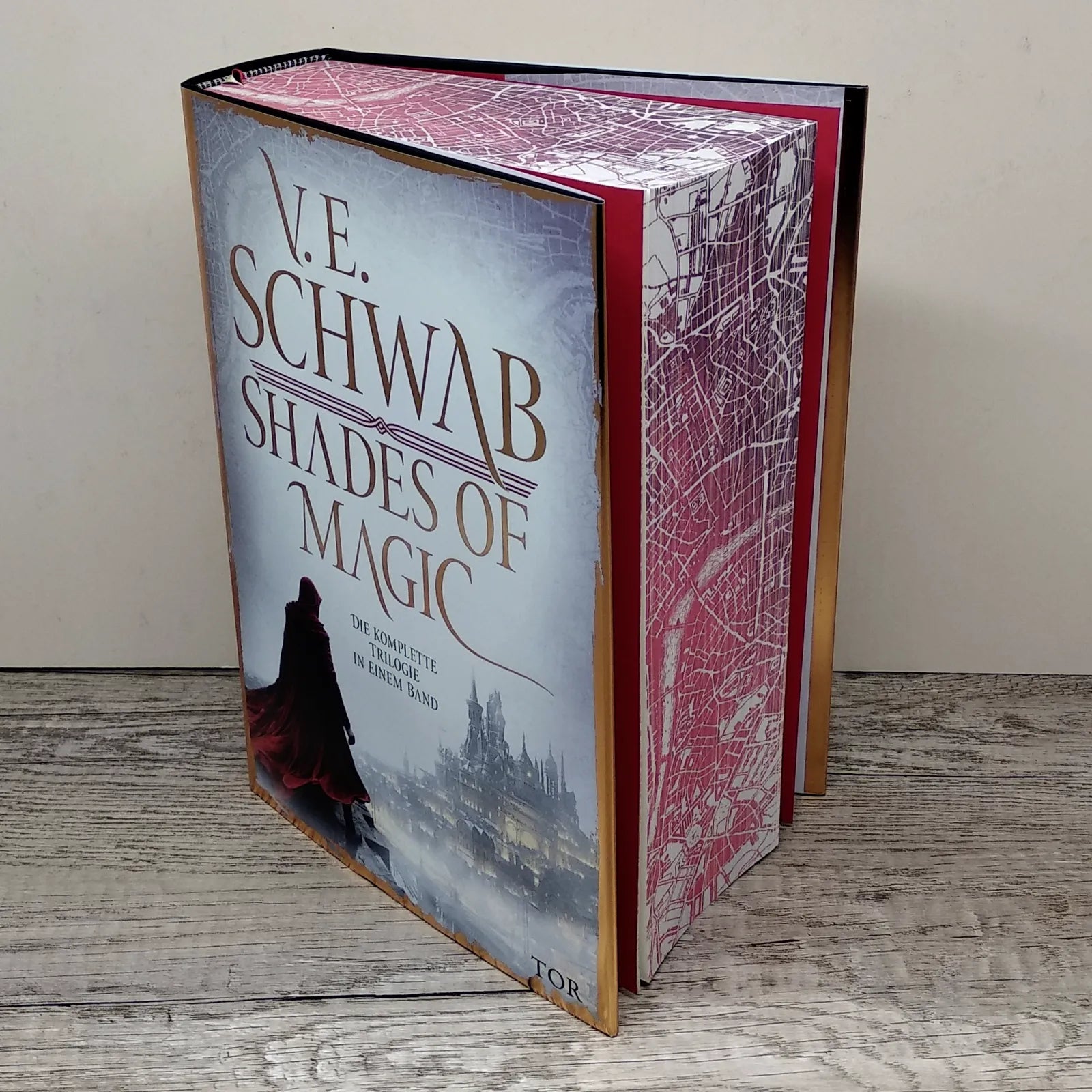 Abbildung von 'Shades of Magic'