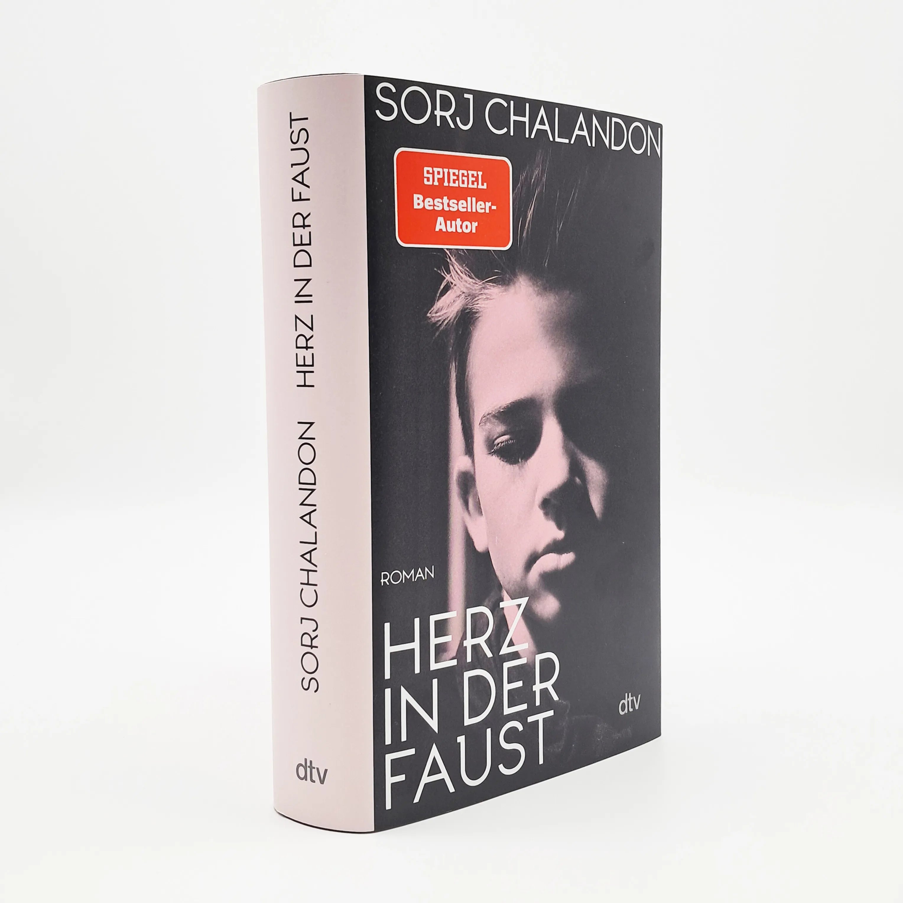 Abbildung von 'Herz in der Faust'