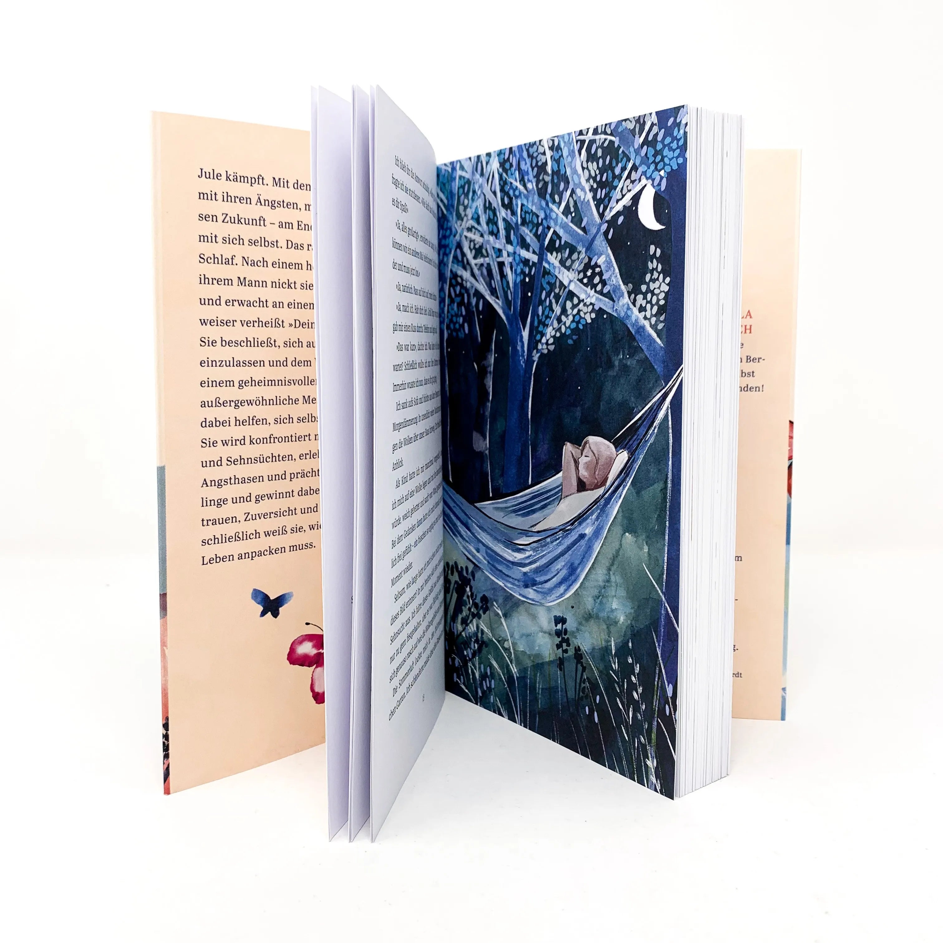 Produktansicht: Im Dorf der Schmetterlinge (Taschenbuch)