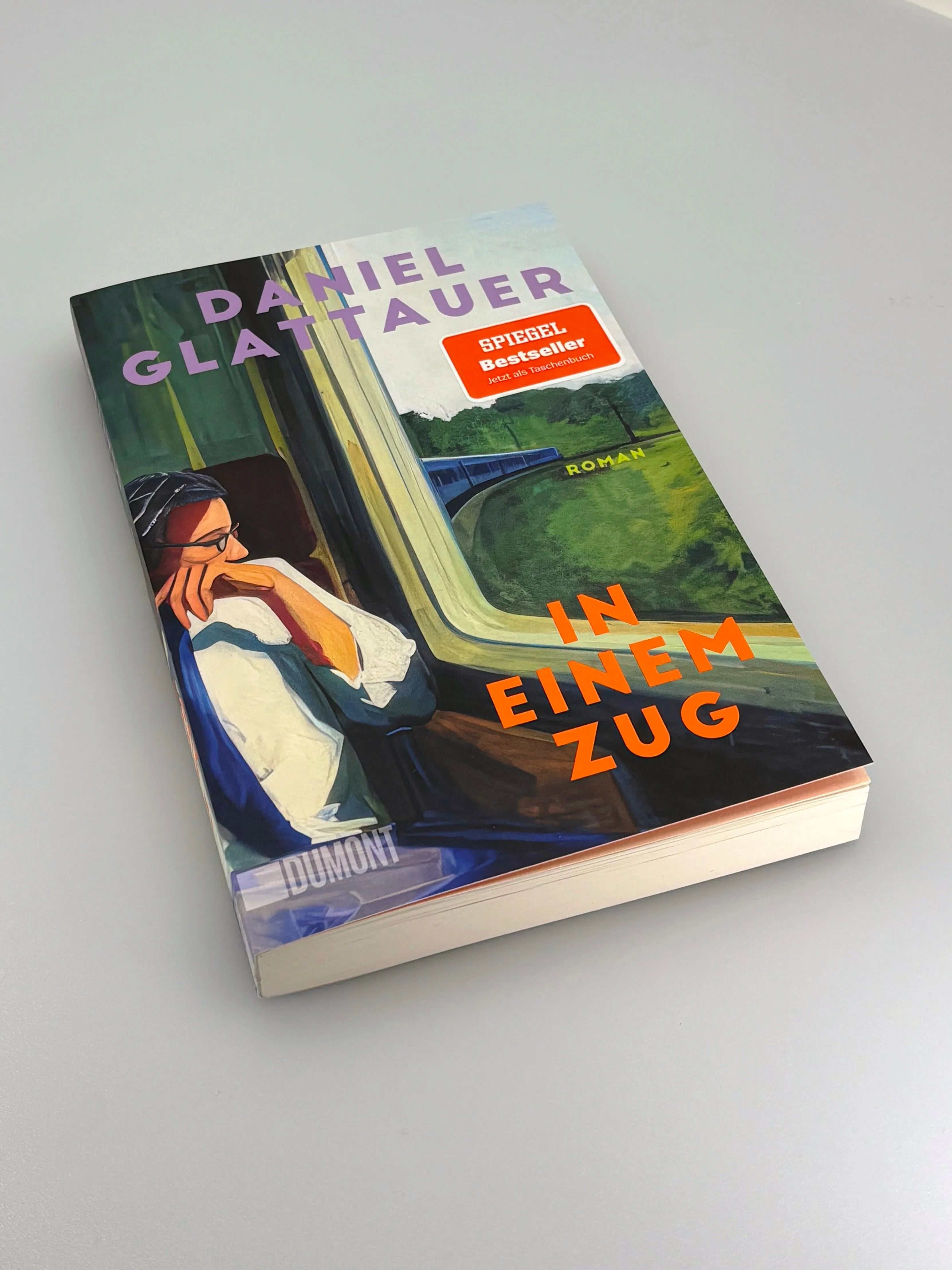 Detailansicht: In einem Zug (Taschenbuch)