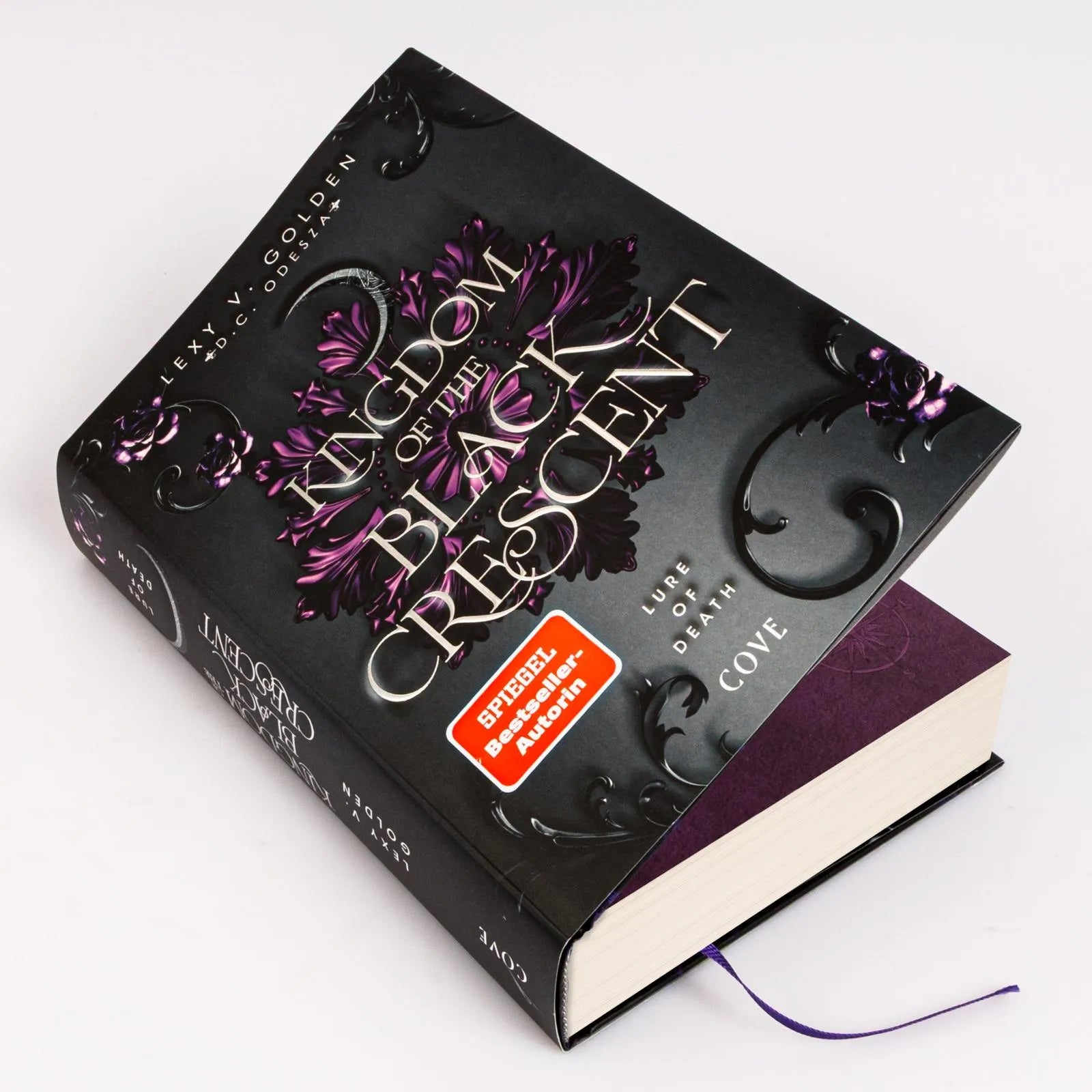 Detailansicht: Kingdom of the Black Crescent 2: Lure of Death (Hardcover)