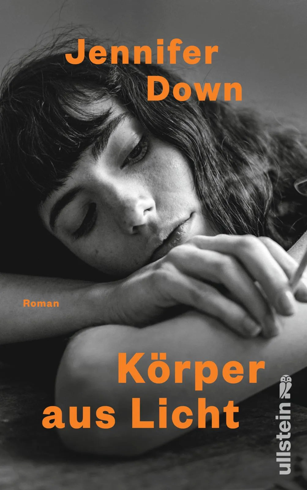 Buchcover von 'Körper aus Licht' - Gebundene Ausgabe von Jennifer Down