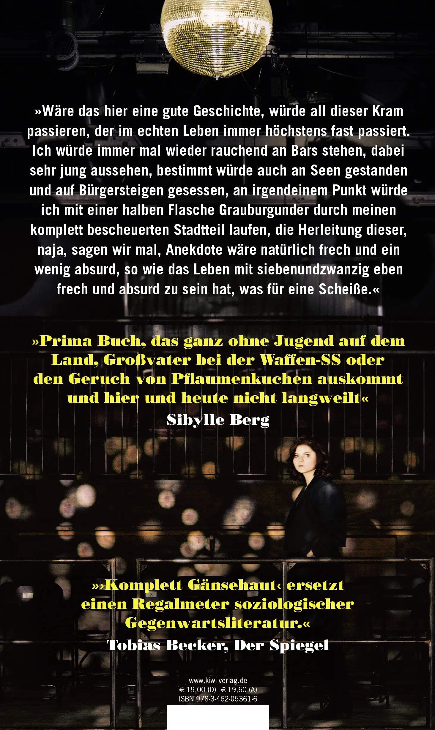 Buchrückseite von 'Komplett Gänsehaut' mit Klappentext - Gebundene Ausgabe