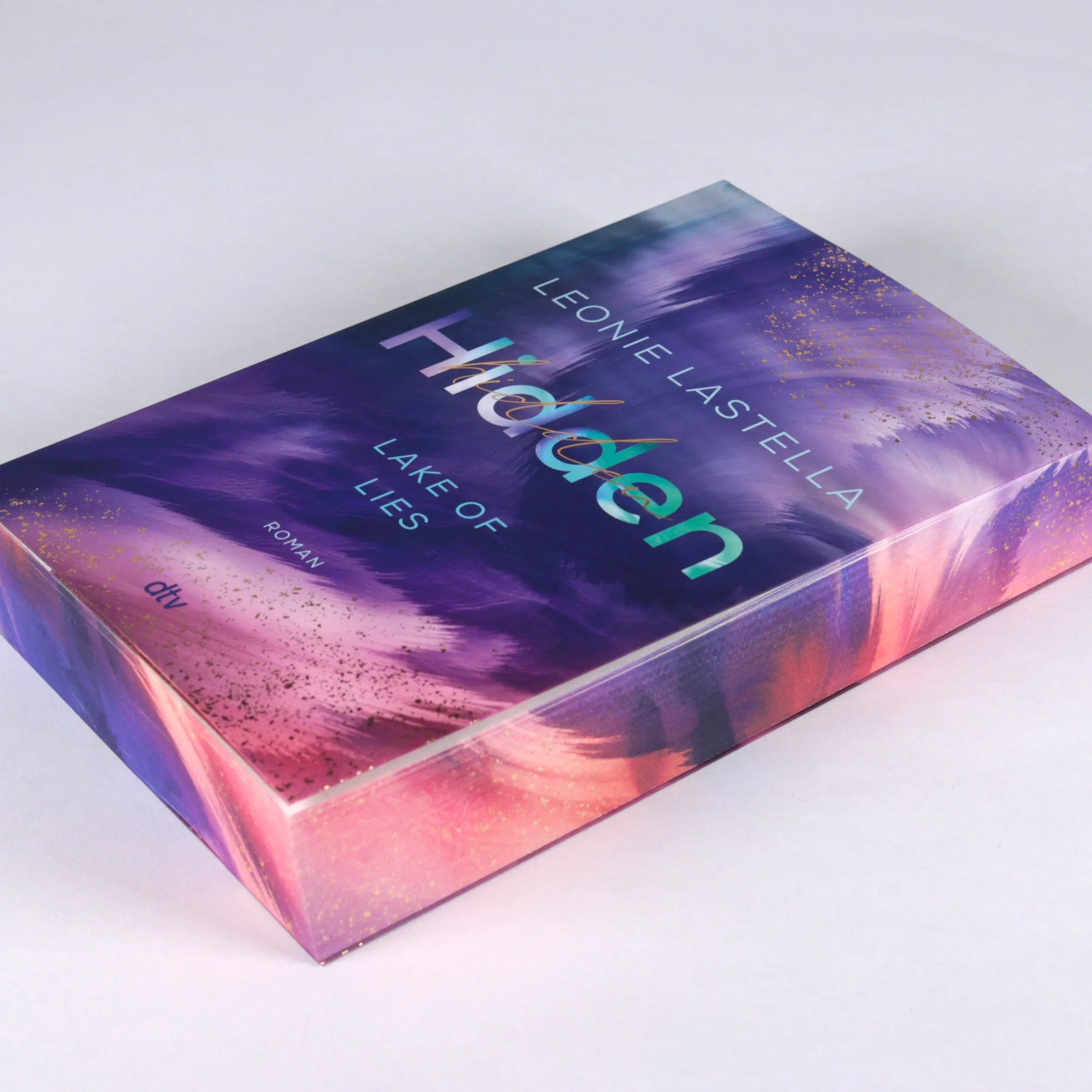Produktansicht: Lake of Lies – Hidden (Paperback)
