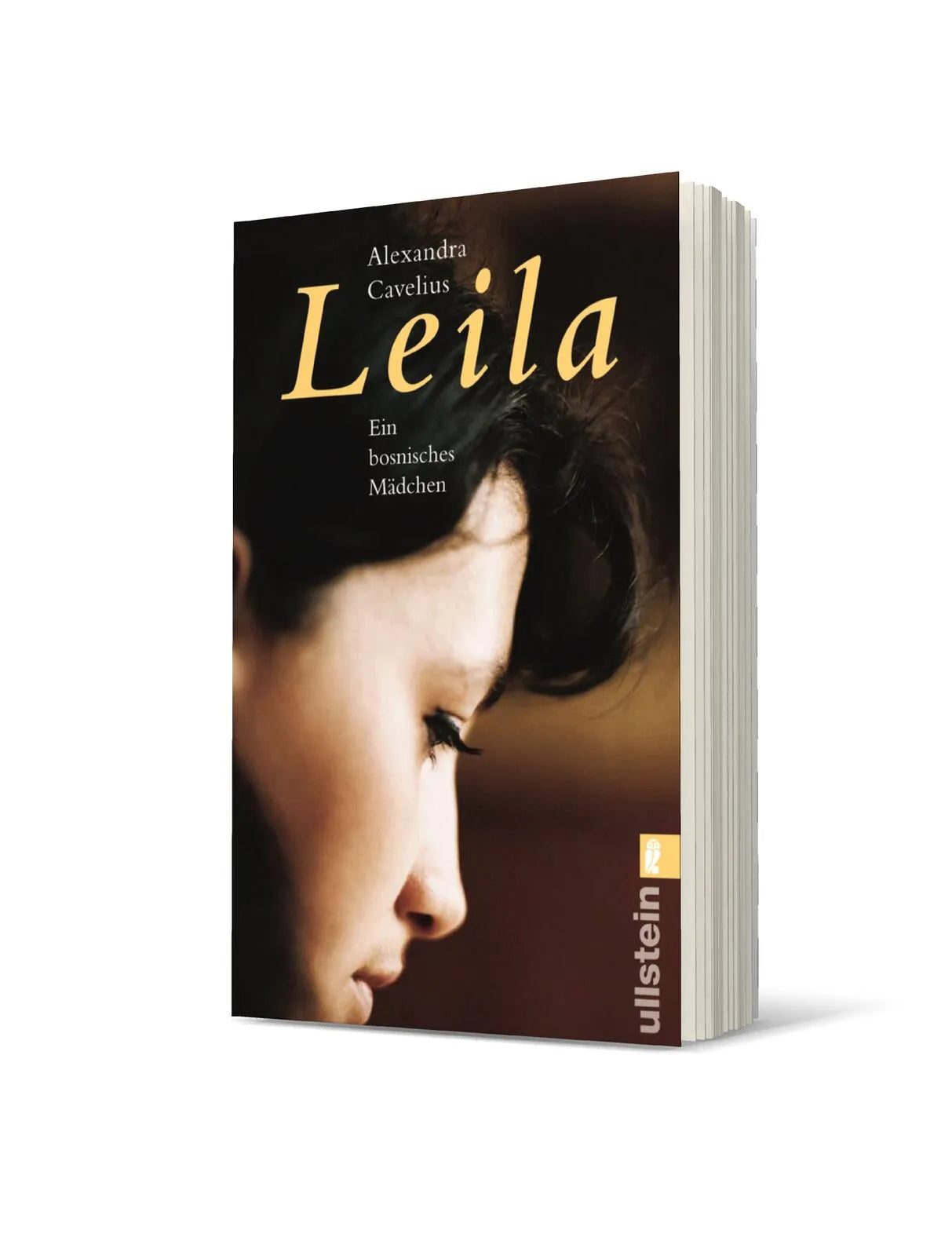 Alexandra Cavelius - Leila