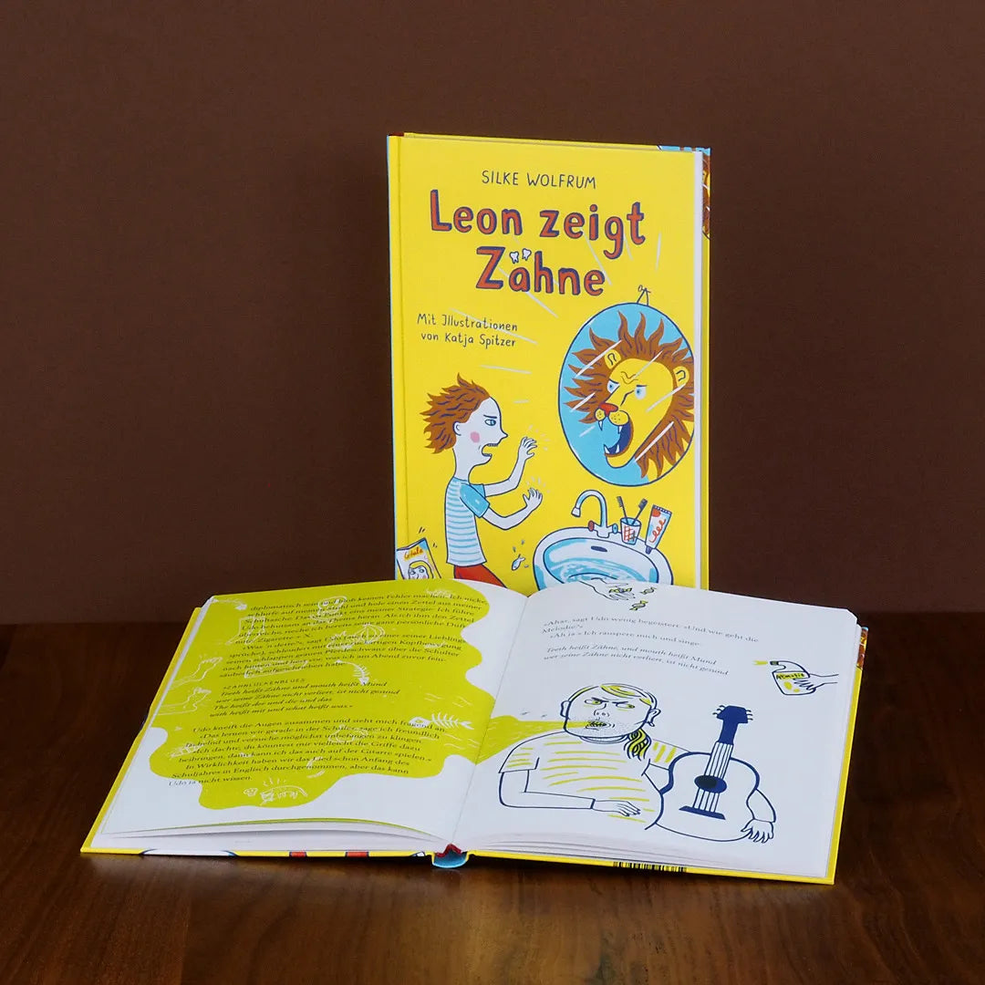 Abbildung von 'Leon zeigt Zähne'