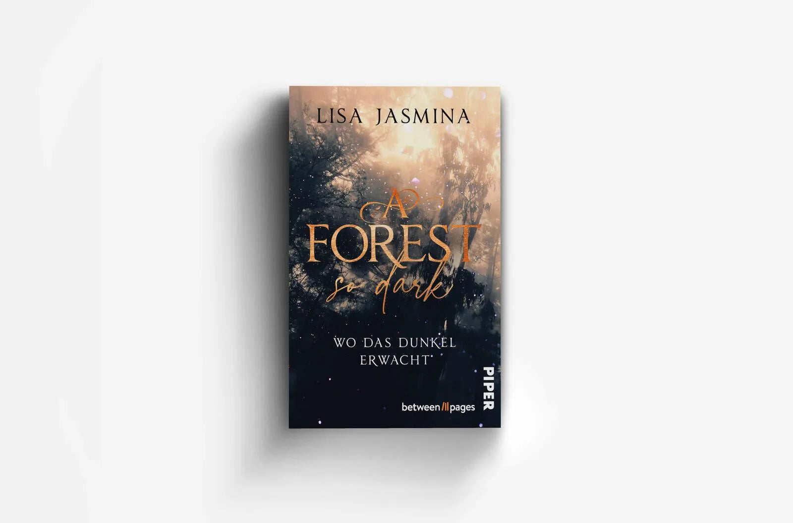 Produktansicht: A Forest so dark – Wo das Dunkel erwacht (Taschenbuch)