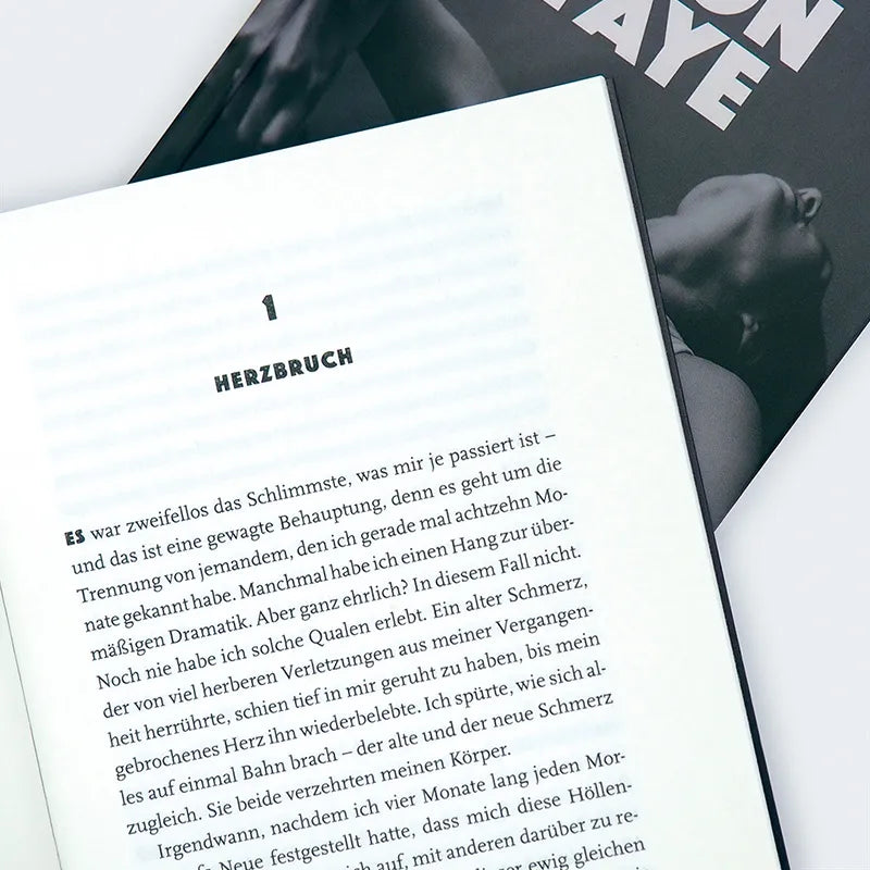 Abbildung von 'Love in Exile'