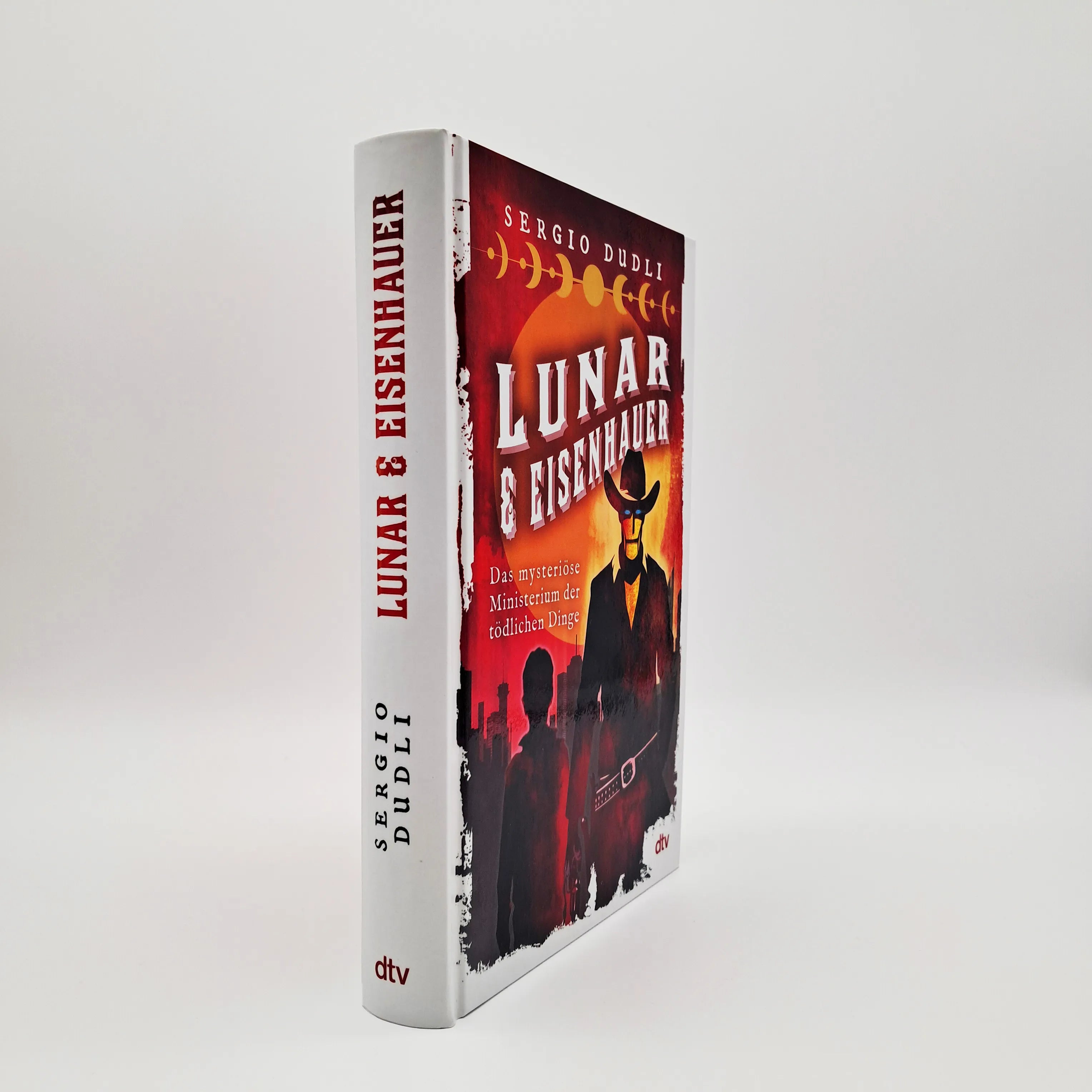 Abbildung von 'Lunar & Eisenhauer – Das mysteriöse Ministerium der tödlichen Dinge'