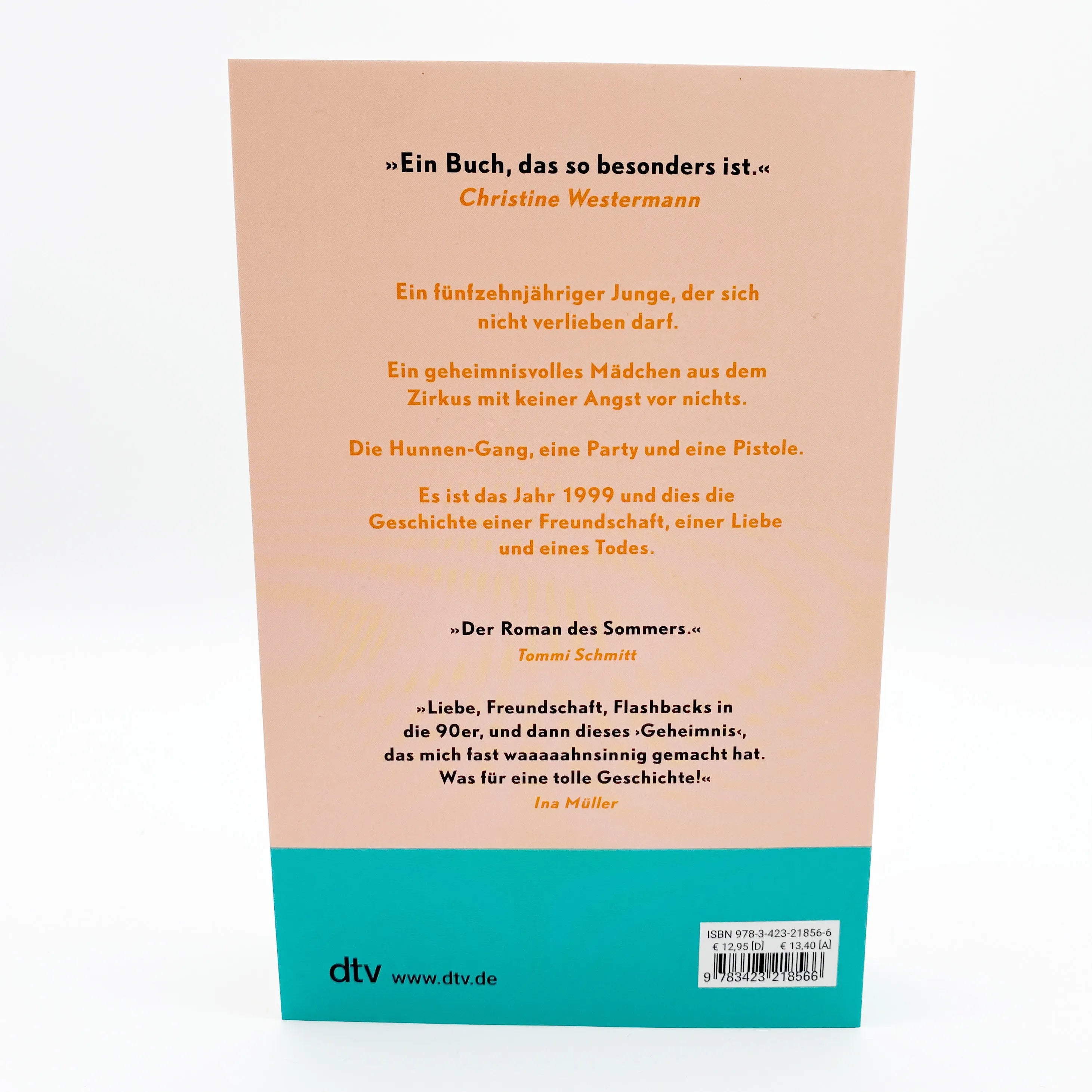 Detailansicht: Man vergisst nicht, wie man schwimmt (Taschenbuch)