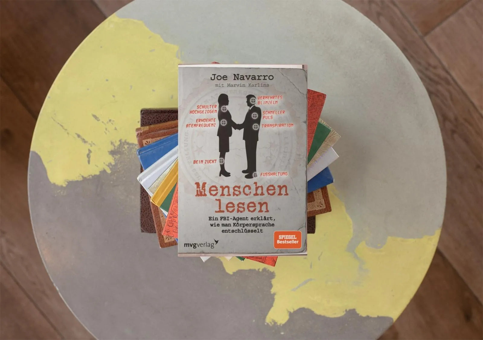 Detailansicht: Menschen lesen (Taschenbuch)
