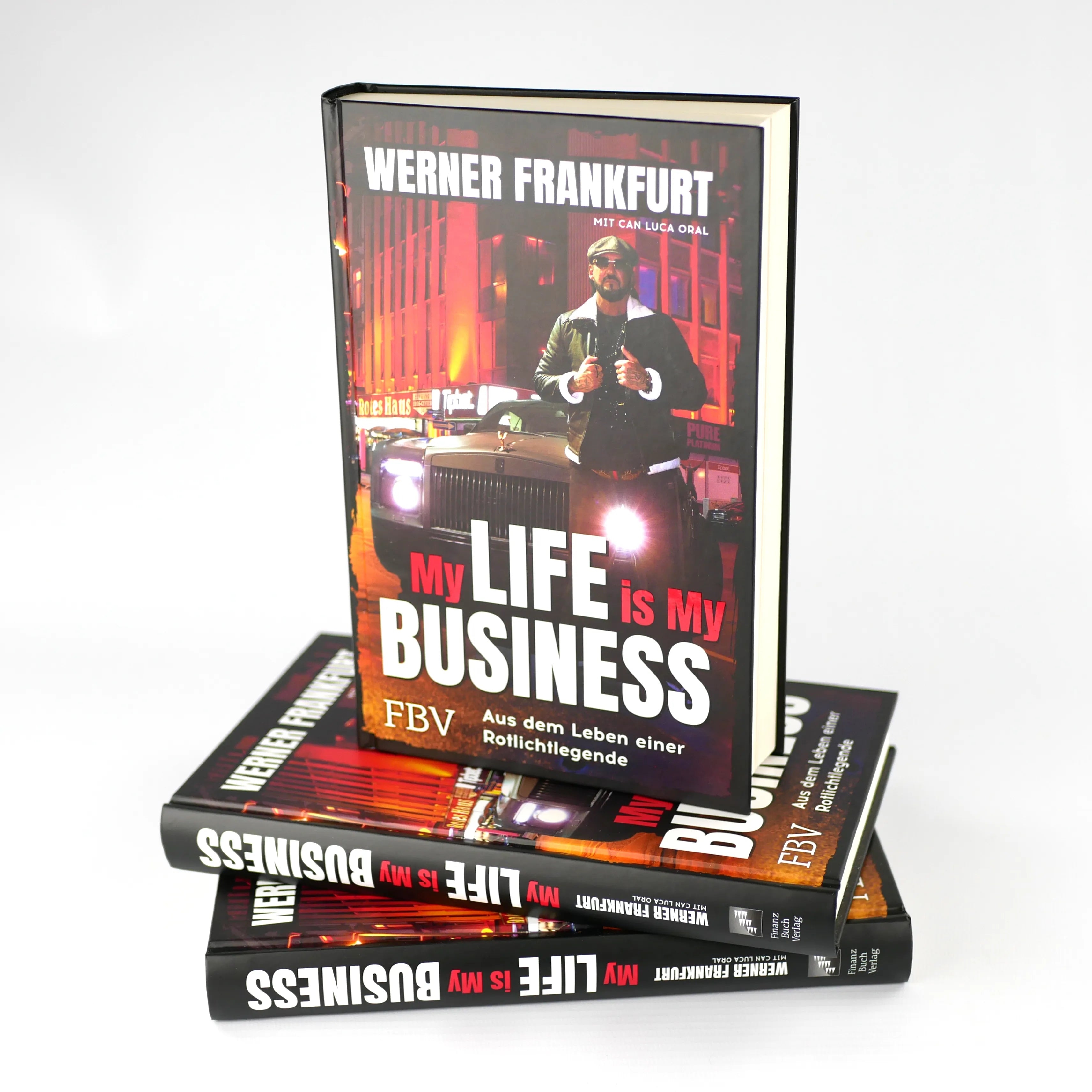 Innenansicht von 'My Life is My Business' - Gebundene Ausgabe