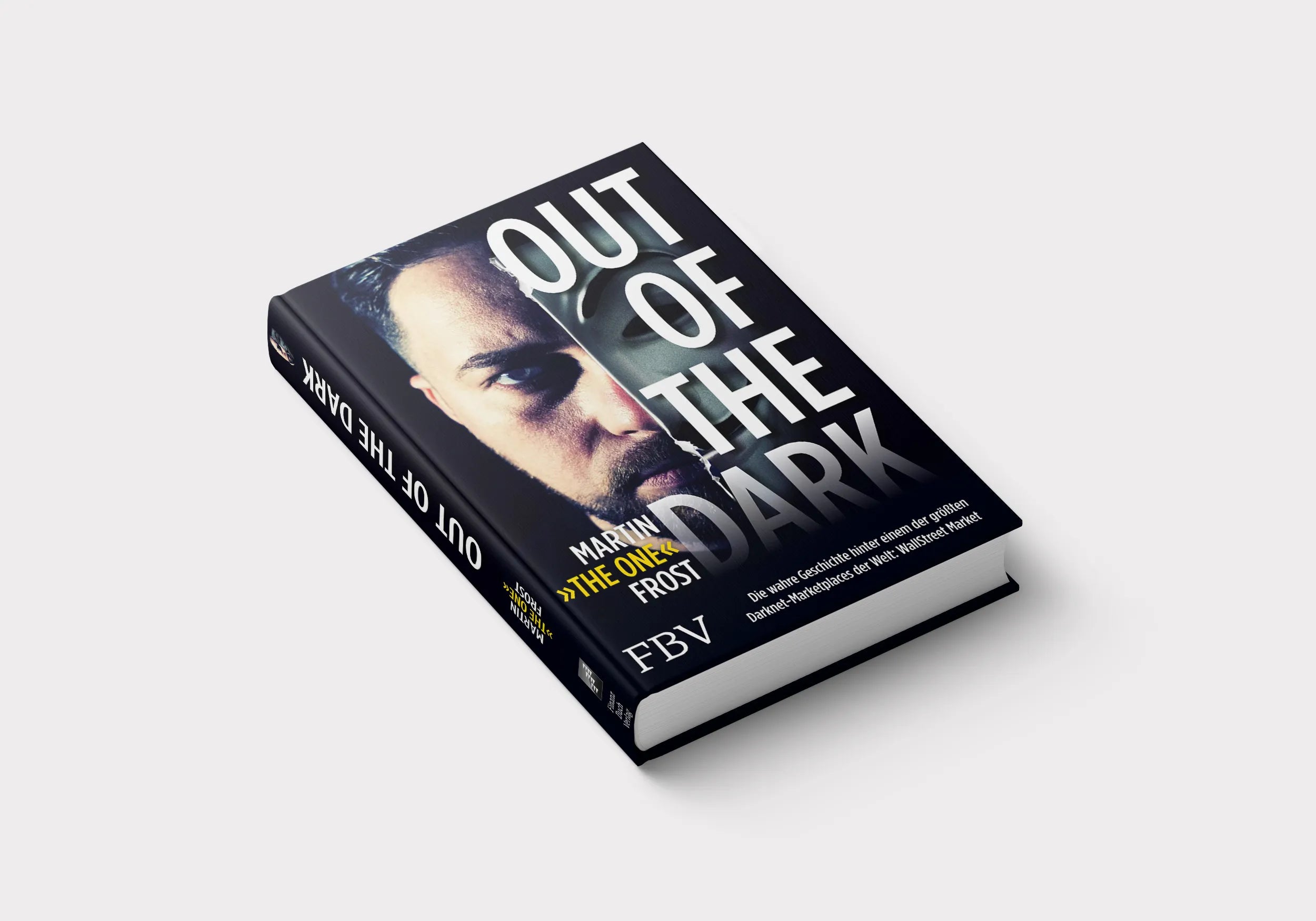 Innenansicht von 'Out of the Dark' - Gebundene Ausgabe