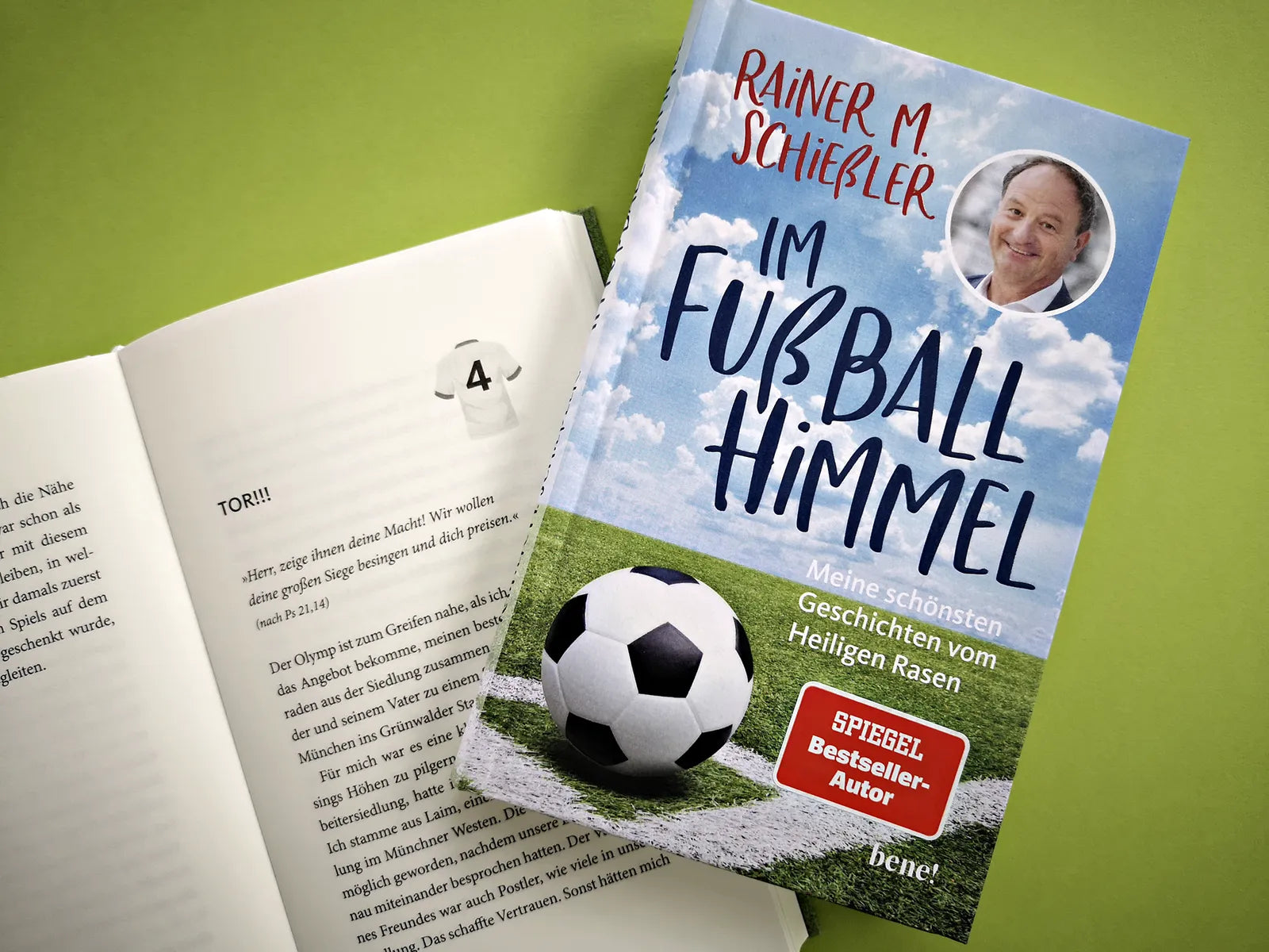 Produktansicht: Im Fußball-Himmel (Gebundene Ausgabe)