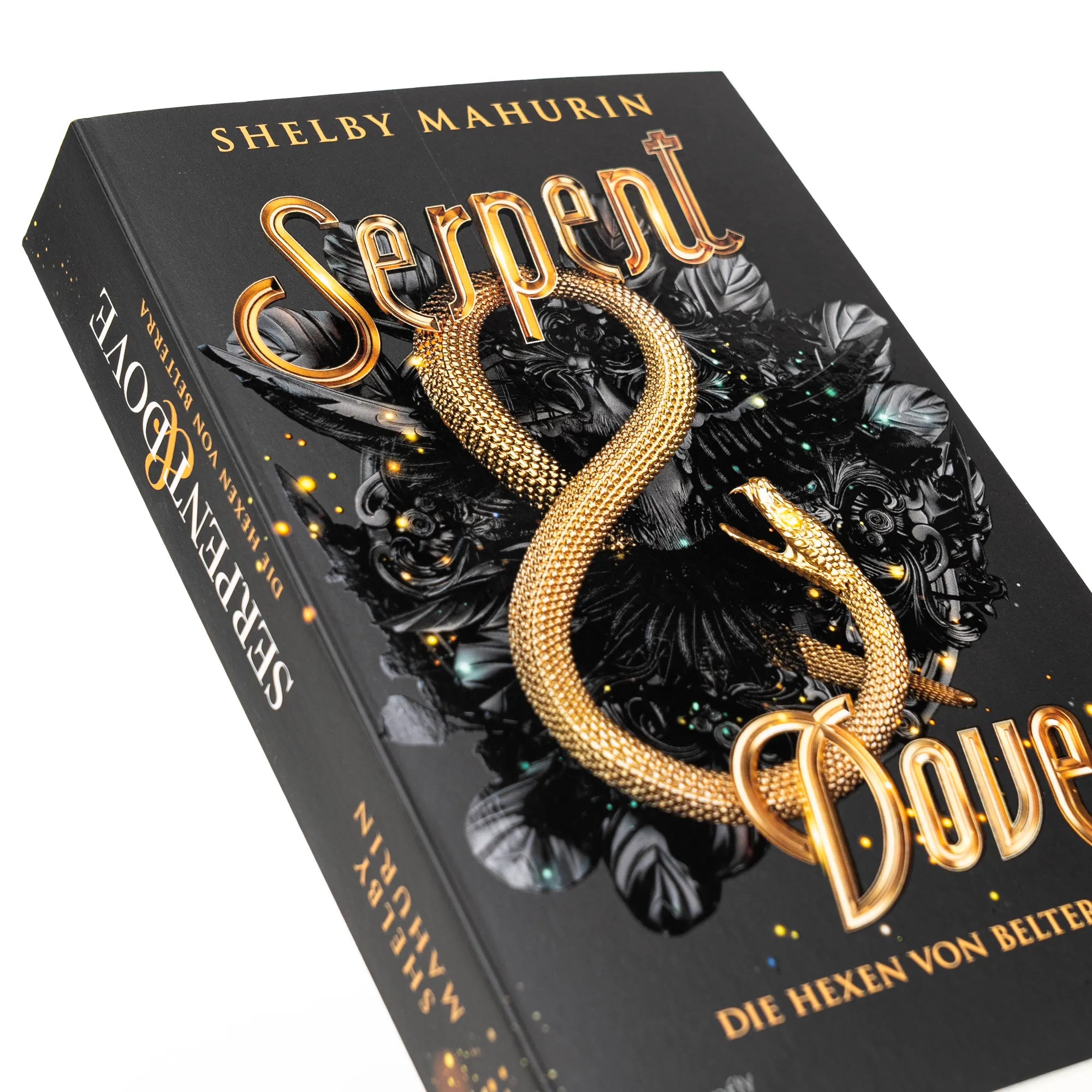 Produktansicht: Serpent & Dove (Paperback)