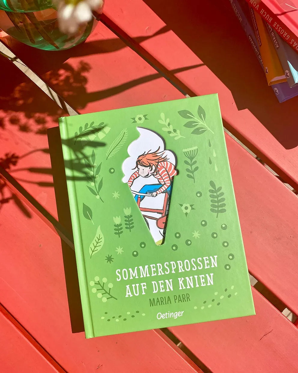 Detailansicht: Sommersprossen auf den Knien (Hardcover)