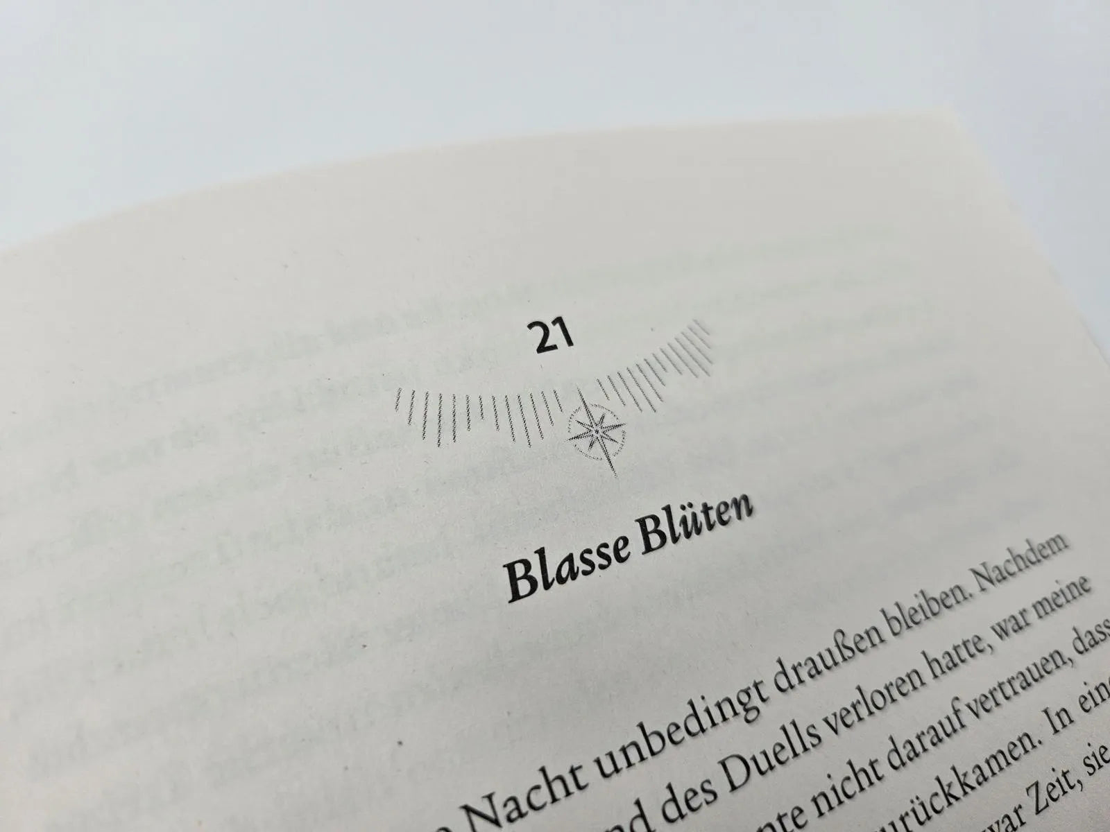 Abbildung von 'Bronwick Hall – Dornenkrone'