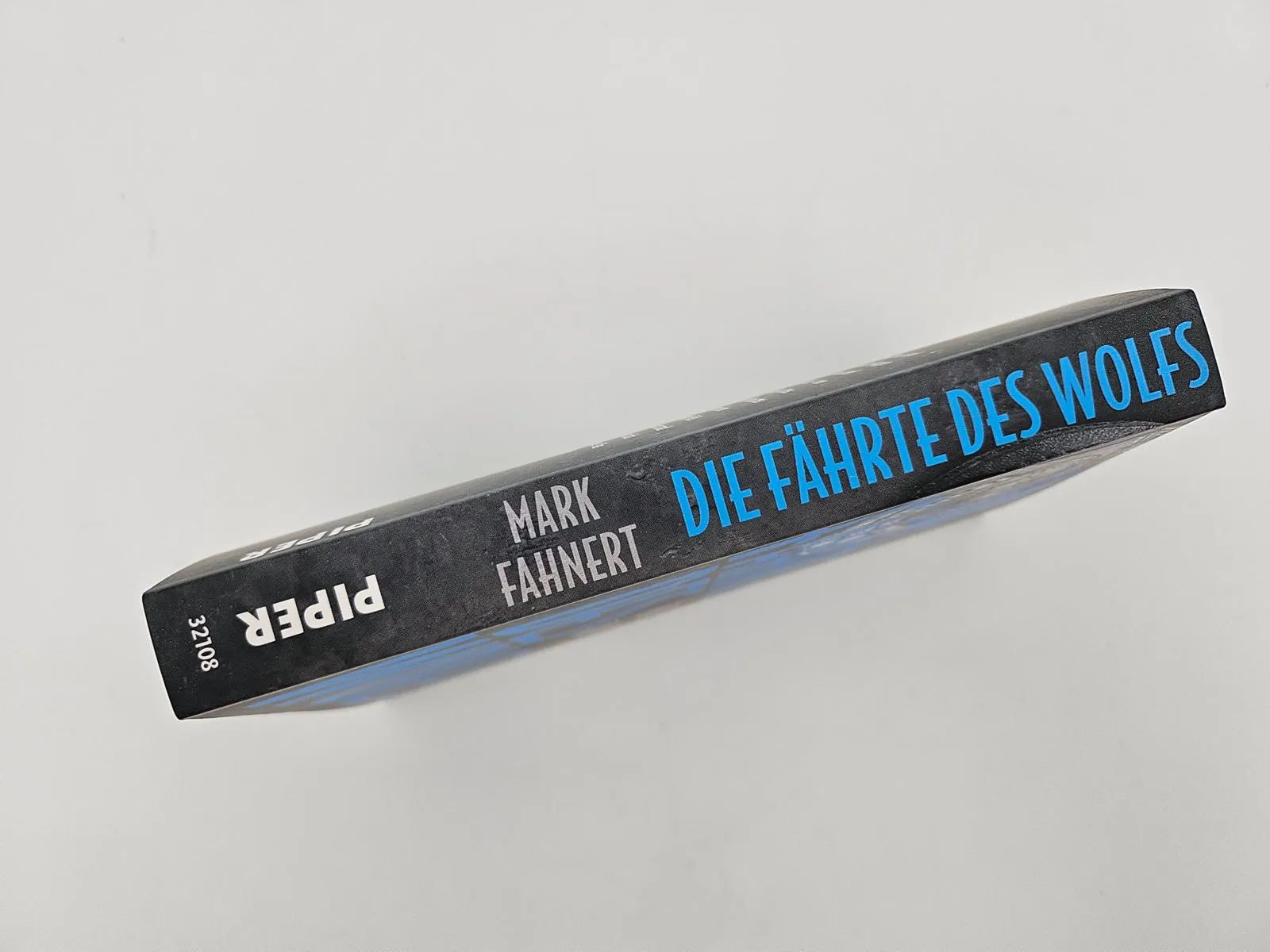 Abbildung von 'Die Fährte des Wolfs'