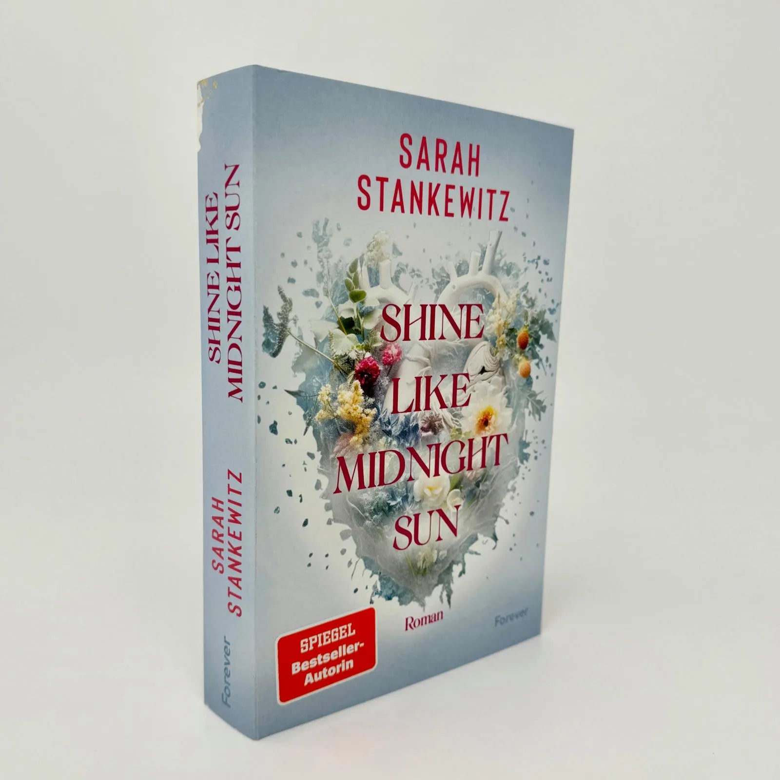 Abbildung von 'Shine Like Midnight Sun'