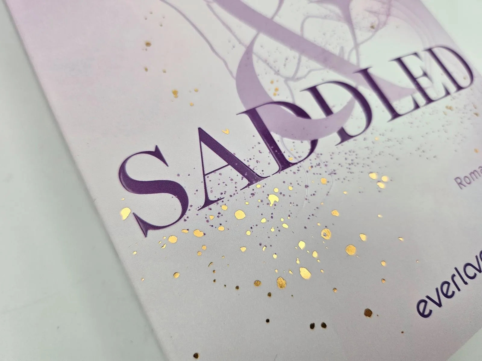 Abbildung von 'Swift and Saddled'