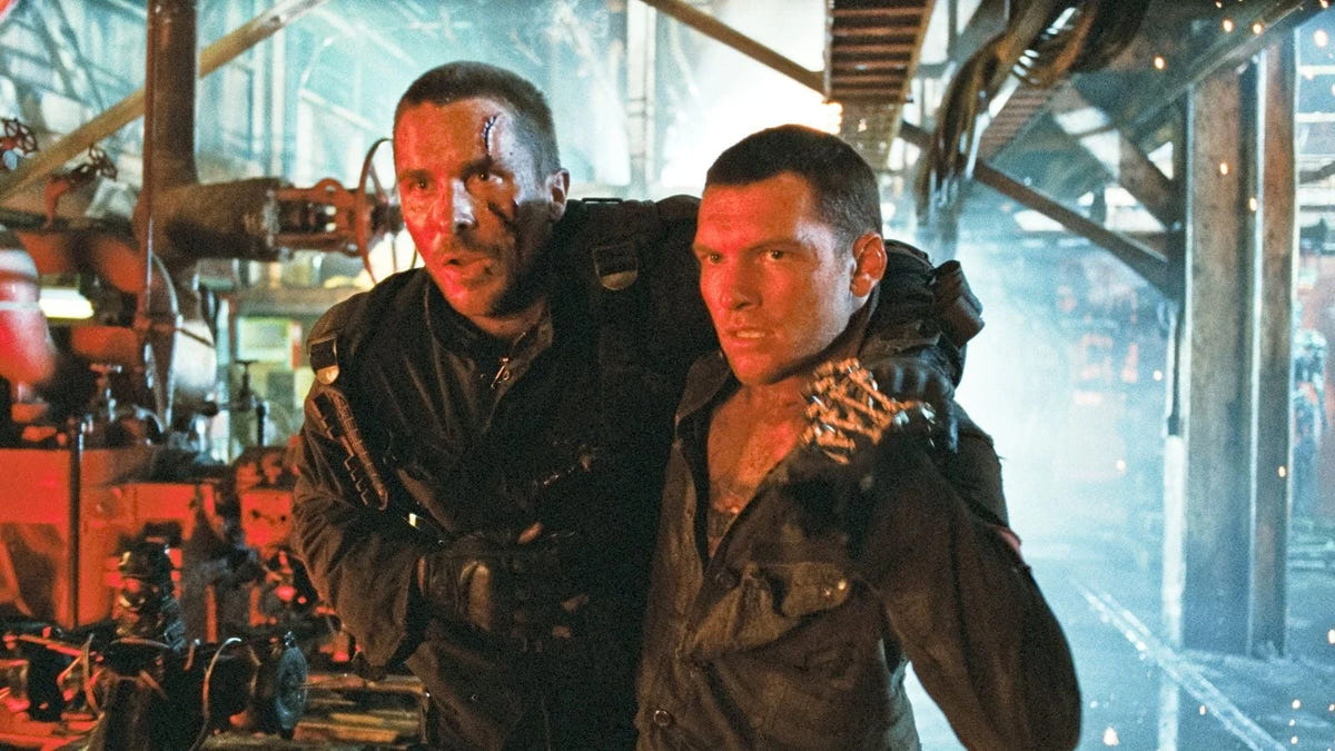 Terminator – Die Erlösung, Director’s Cut – John Connor und Marcus in einer Fabrik