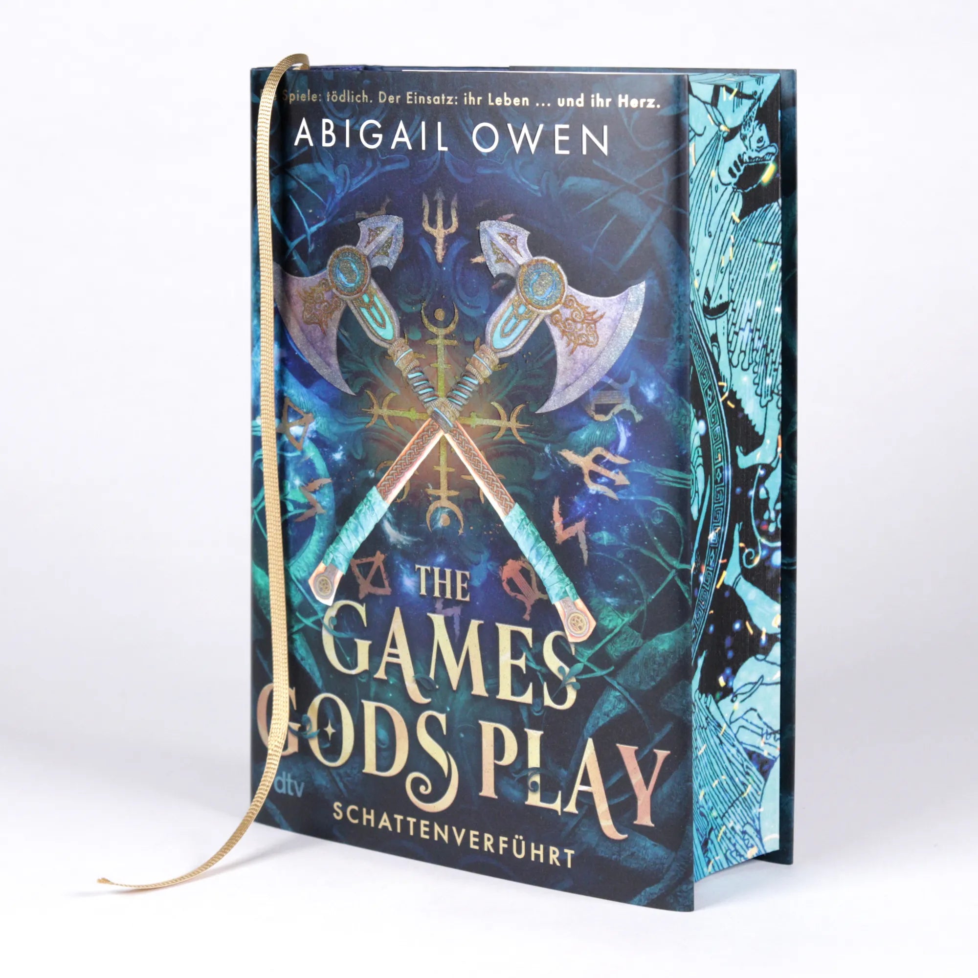 Produktansicht: The Games Gods Play – Schattenverführt (Gebundene Ausgabe)