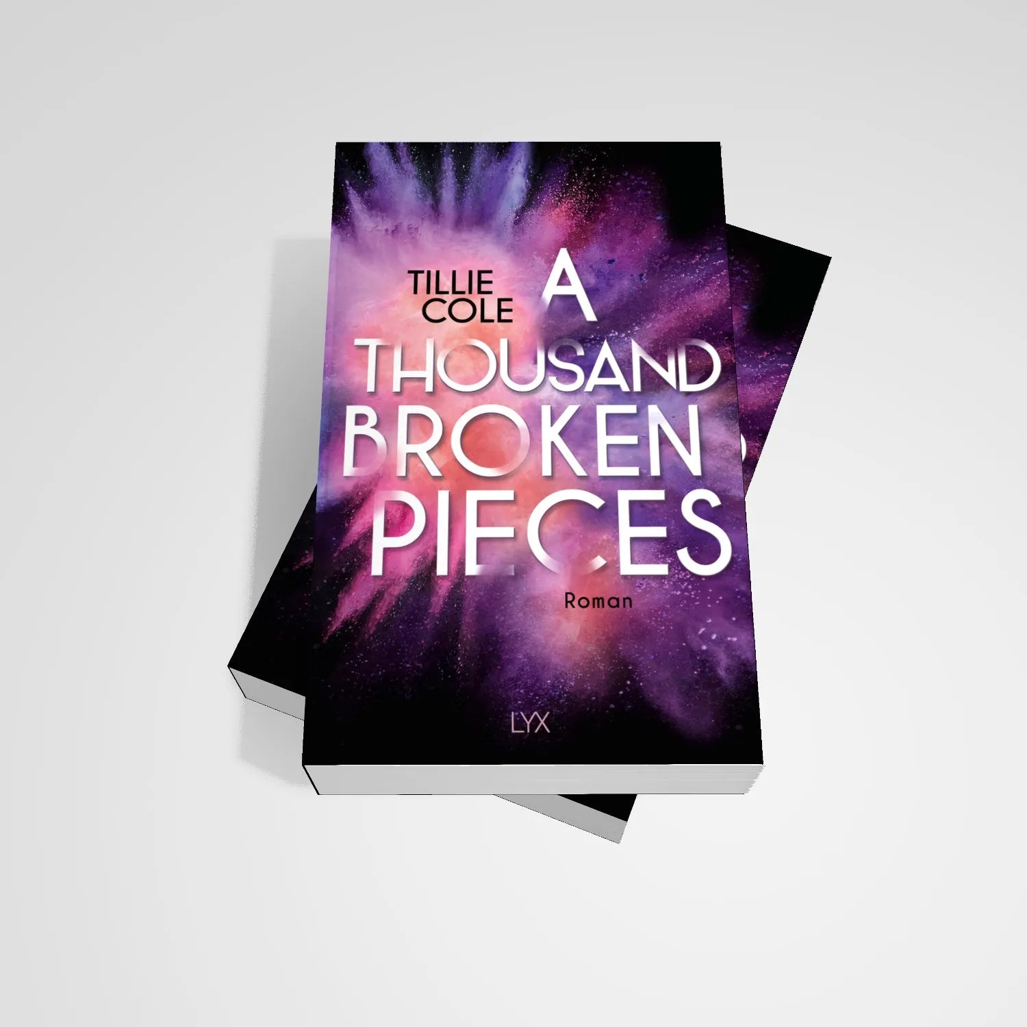 Produktansicht: A Thousand Broken Pieces (Paperback)