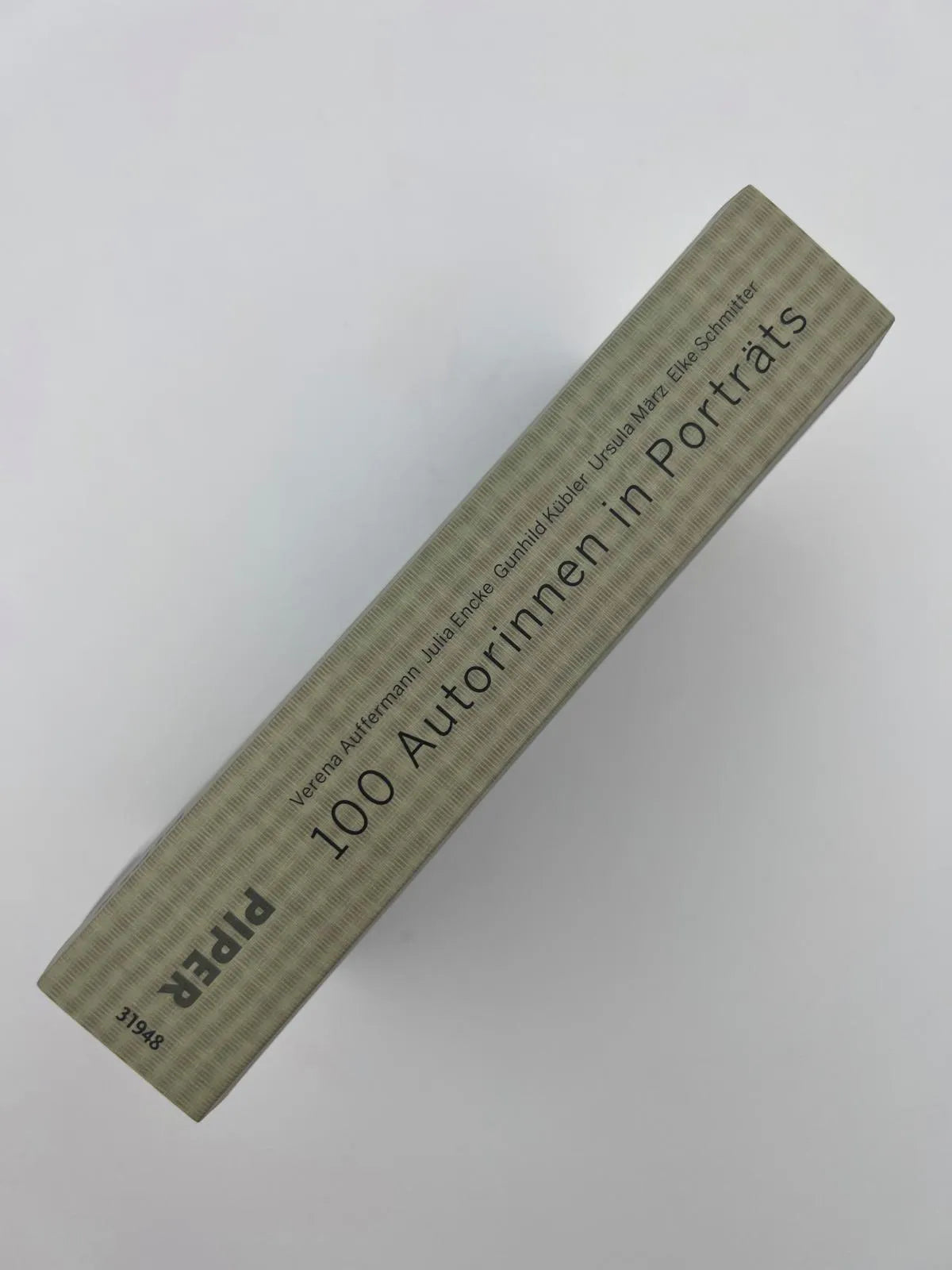 Produktansicht: 100 Autorinnen in Porträts (Taschenbuch)