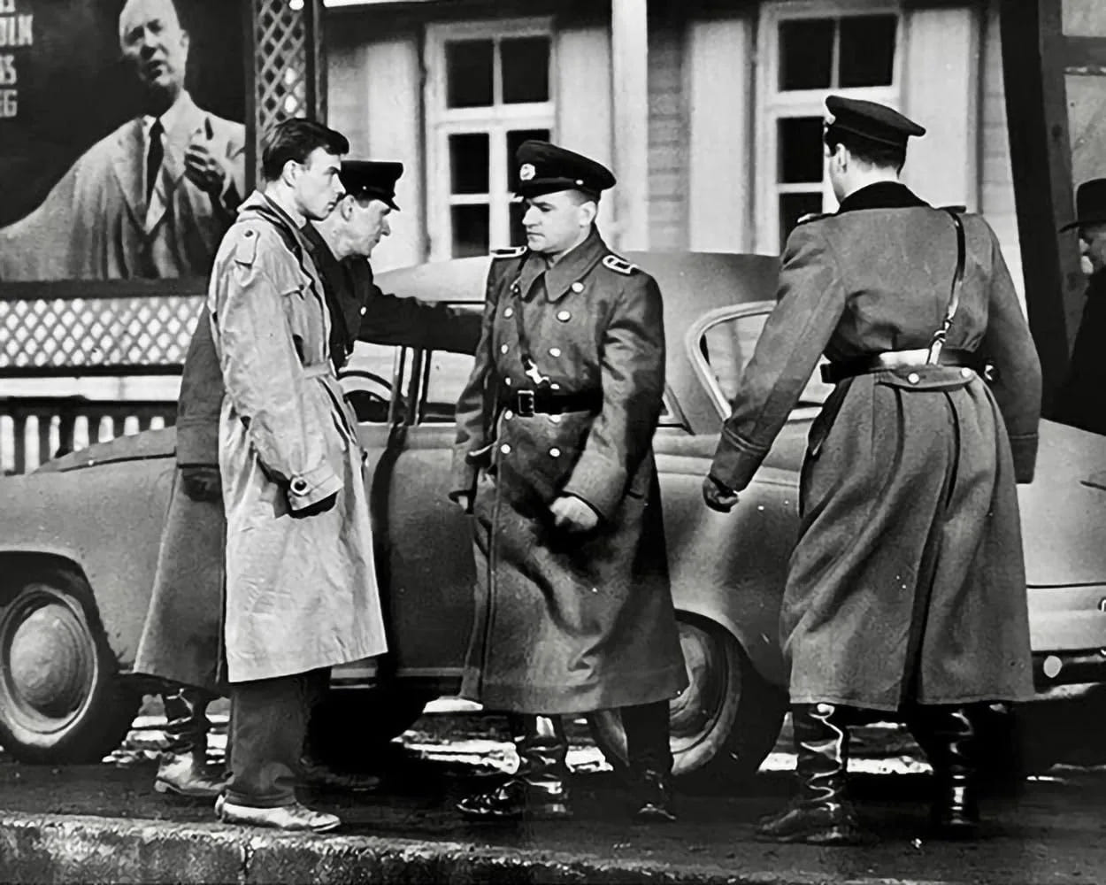 Filmszene 3 aus Verspätung in Marienborn – Blu-ray