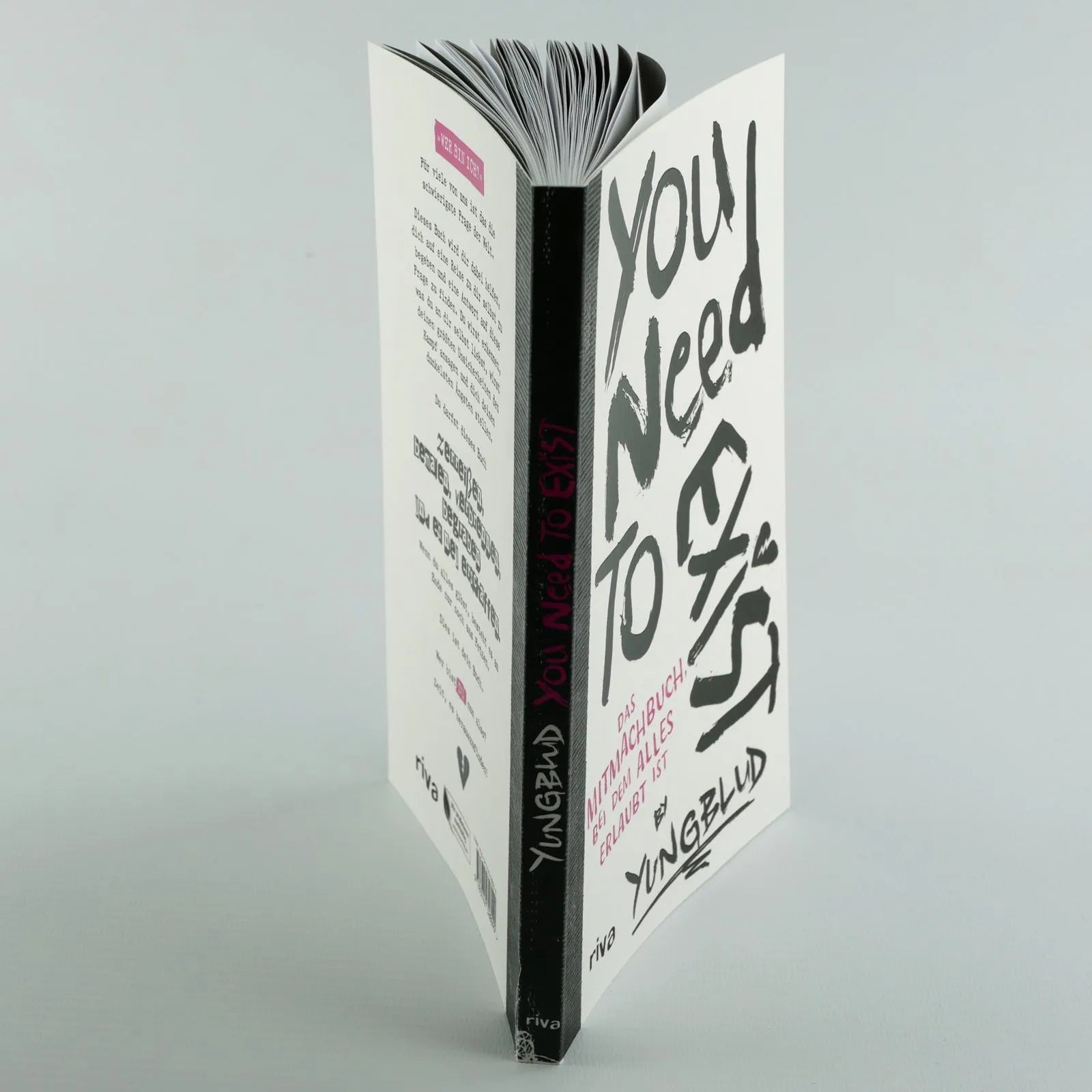 Innenansicht von 'You need to exist' - Taschenbuch