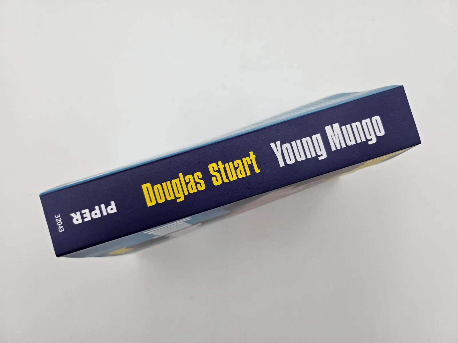 Abbildung von 'Young Mungo'