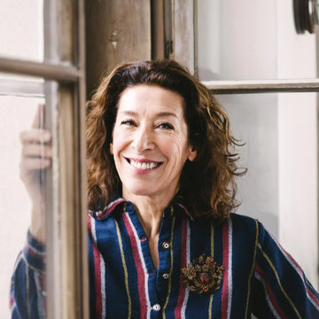 Adele Neuhauser