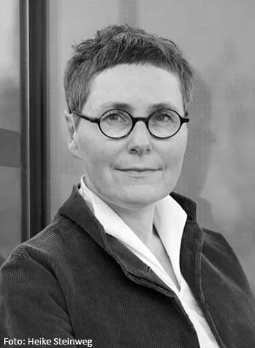 Angela Steidele