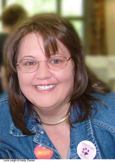 Lora Leigh