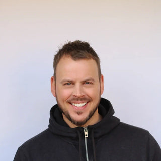 Giles Kristian